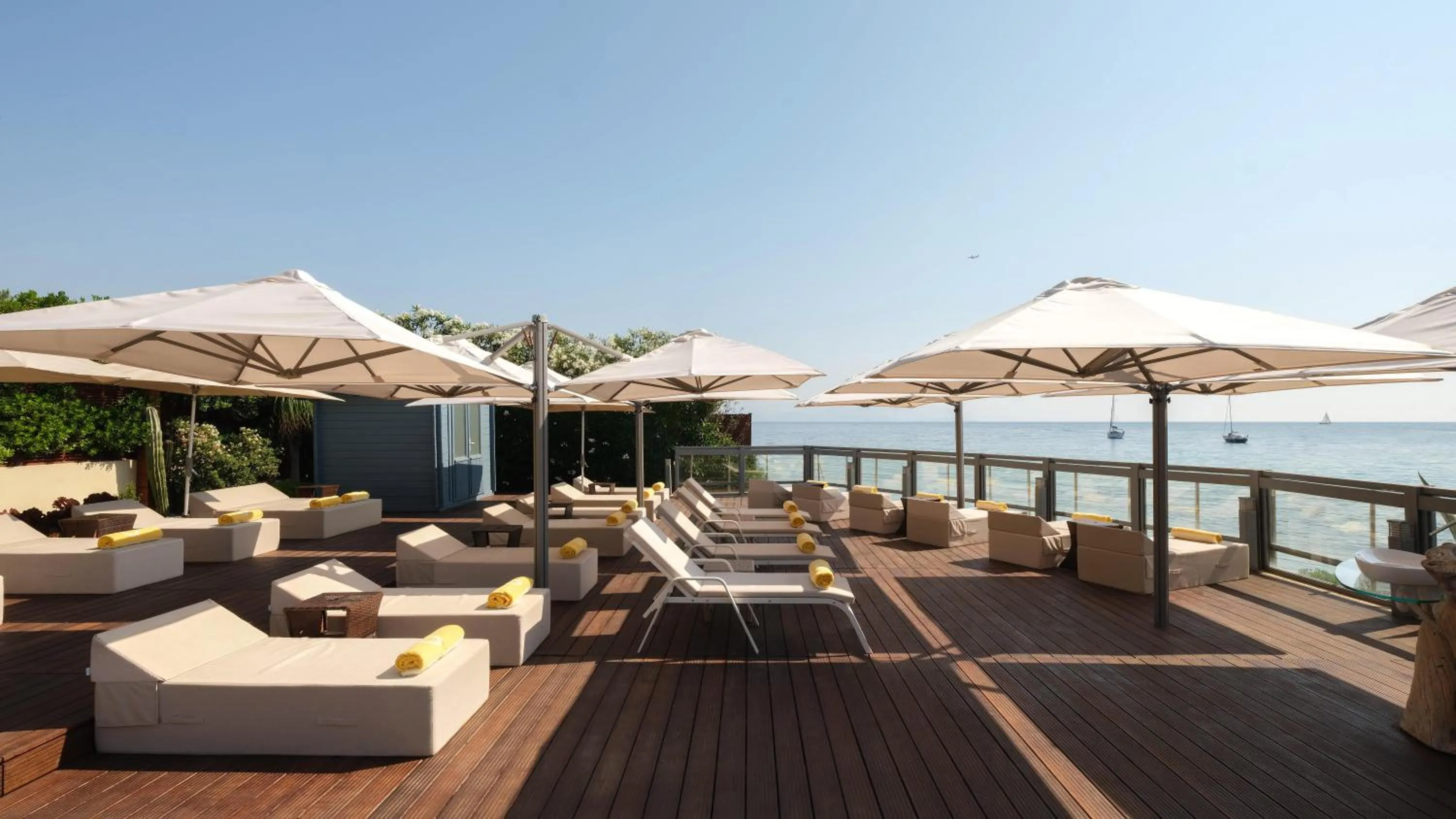 Property building in Villa Miraé by Inwood Hotels - Cap d'Antibes