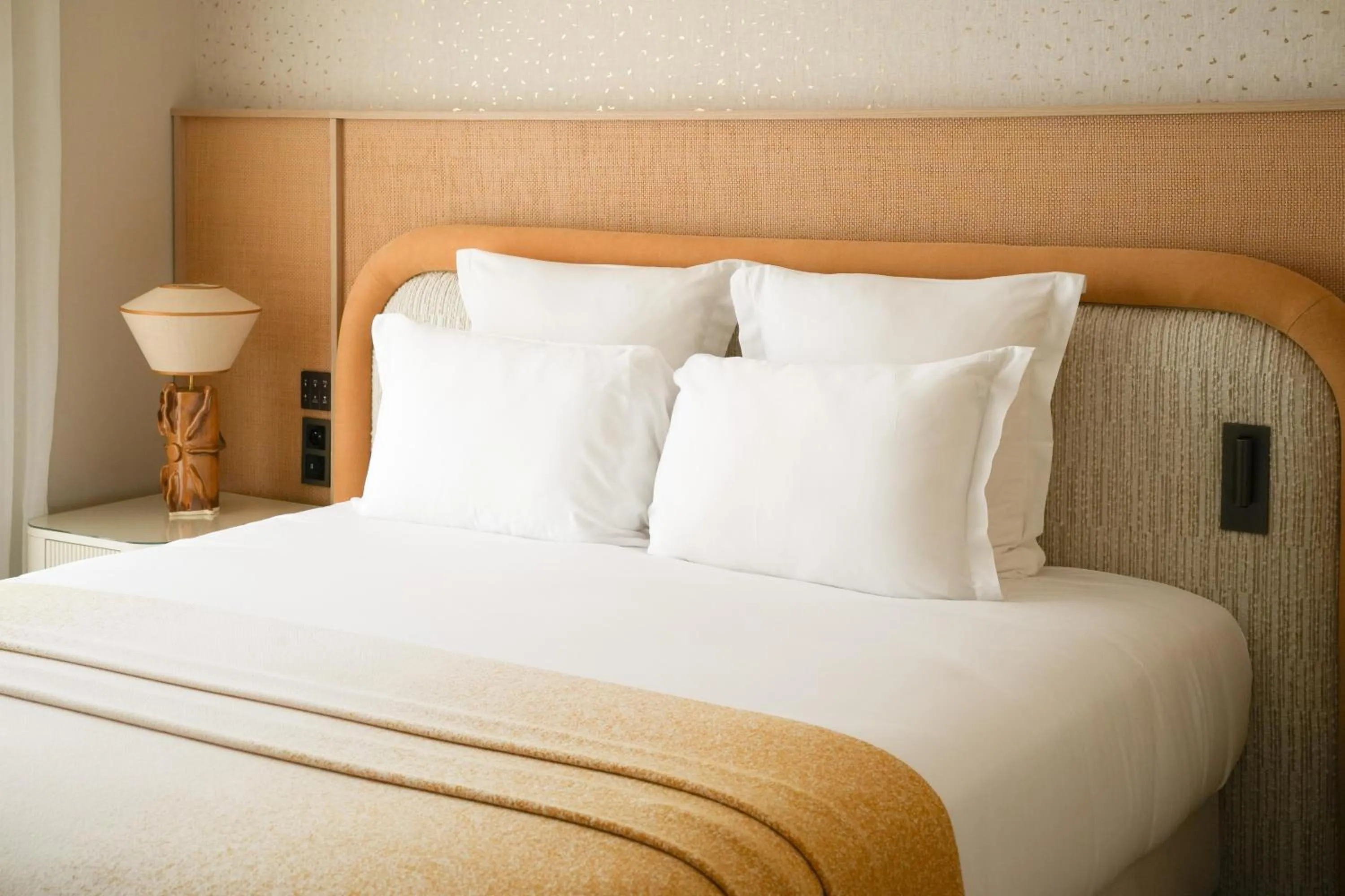 Photo of the whole room, Bed in Villa Miraé by Inwood Hotels - Cap d'Antibes