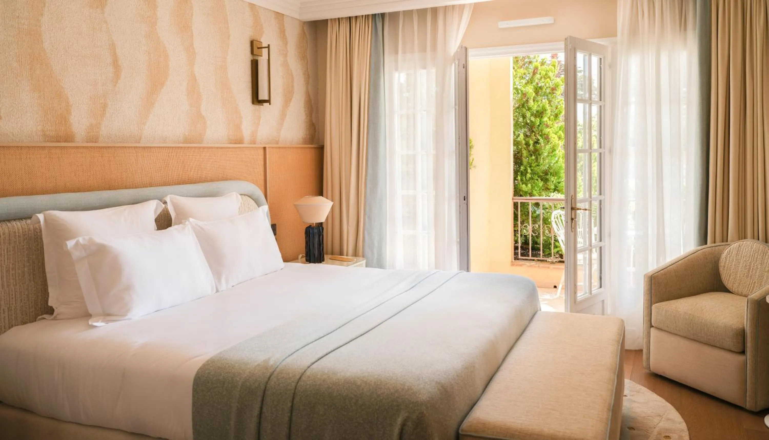 Photo of the whole room, Bed in Villa Miraé by Inwood Hotels - Cap d'Antibes