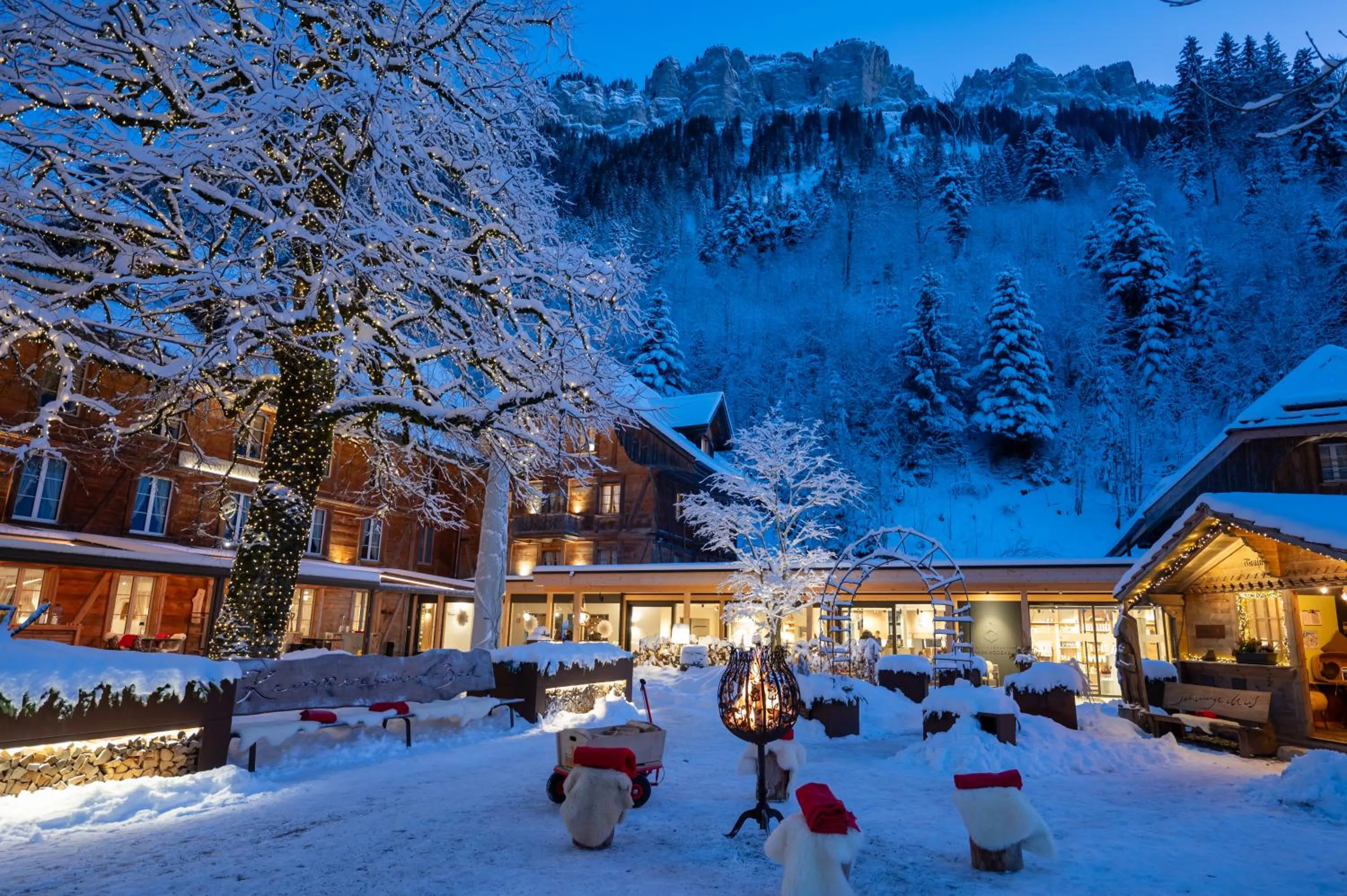 Property building in Hotel Kemmeriboden-Bad AG