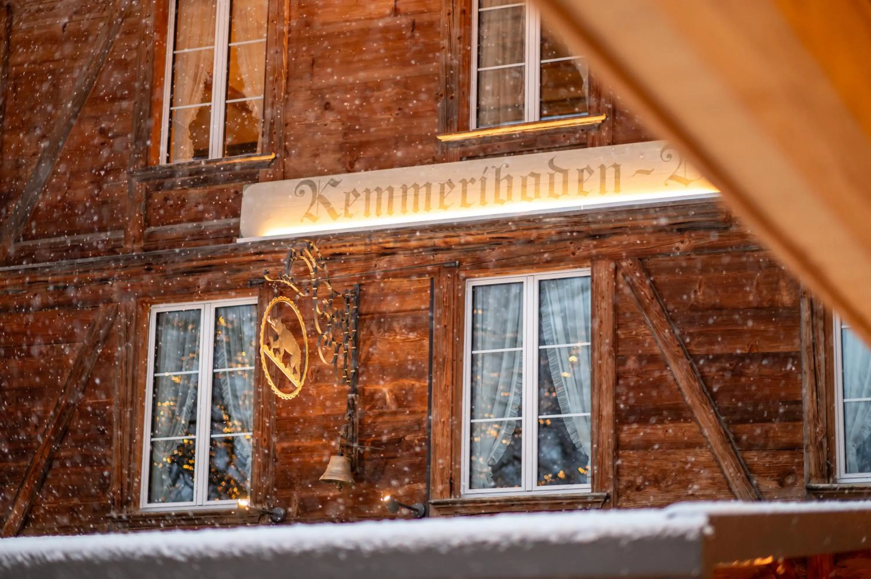 Property building in Hotel Kemmeriboden-Bad AG