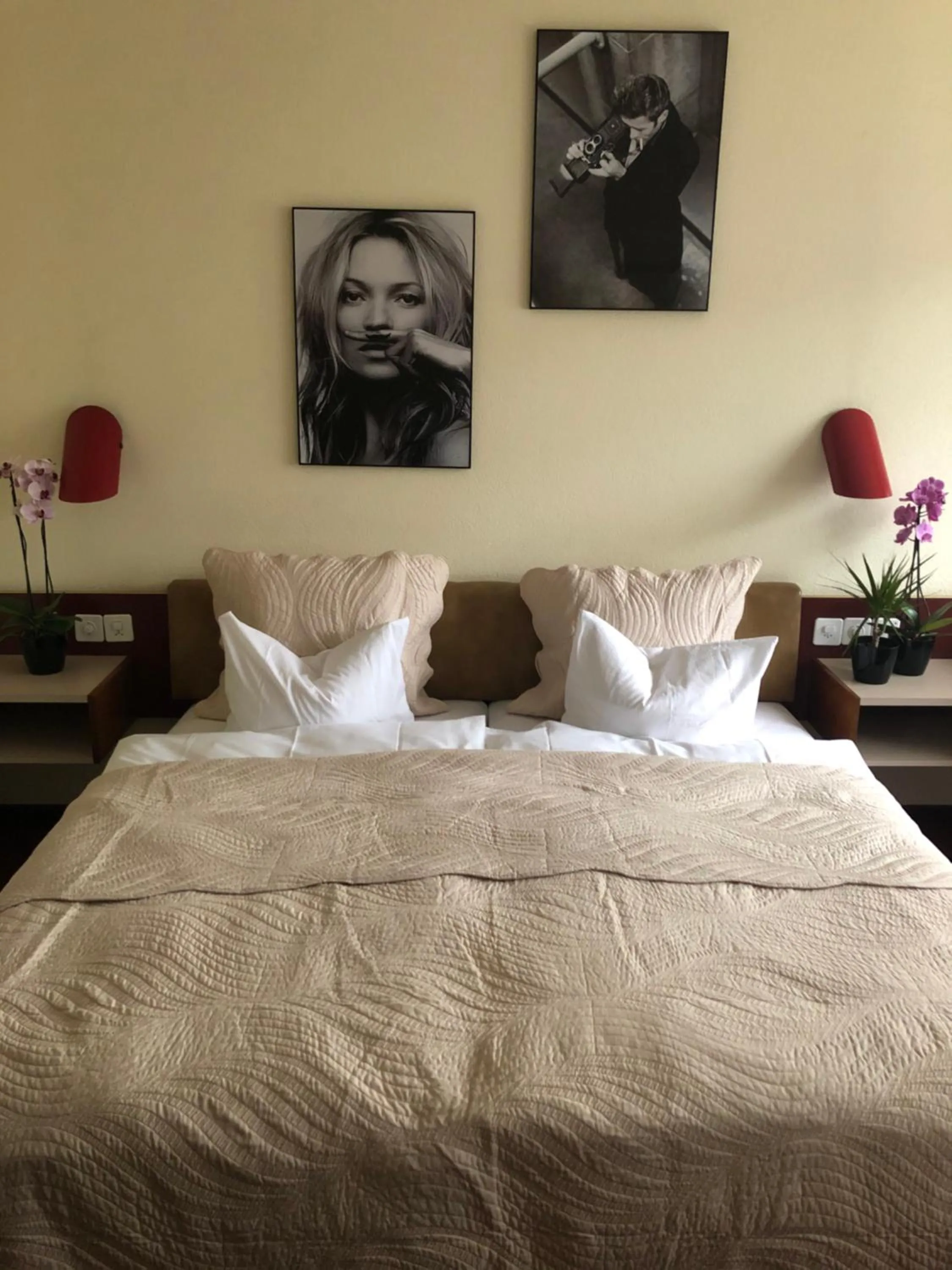 Bedroom, Bed in Hotel Casino