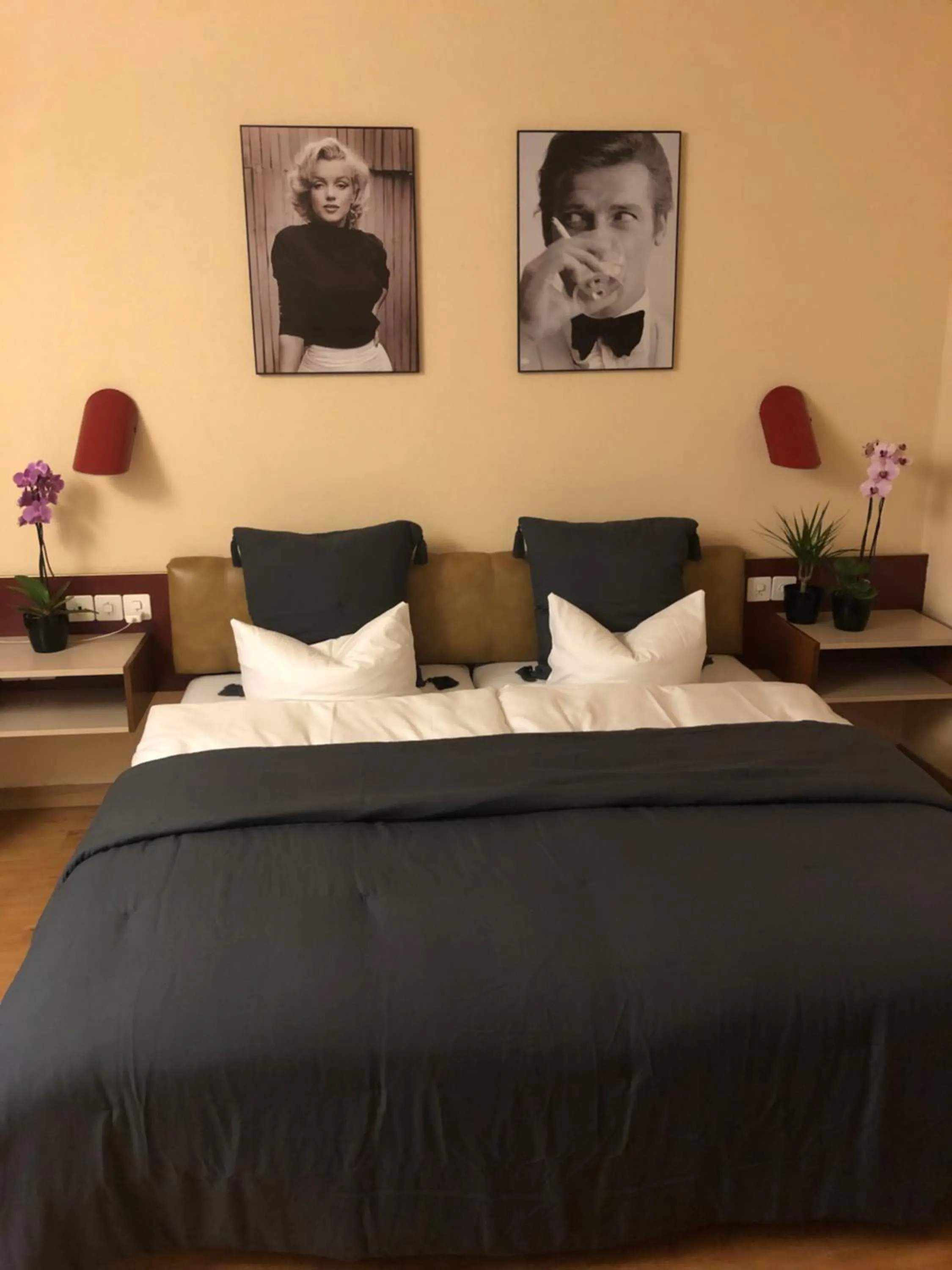 Bedroom, Bed in Hotel Casino