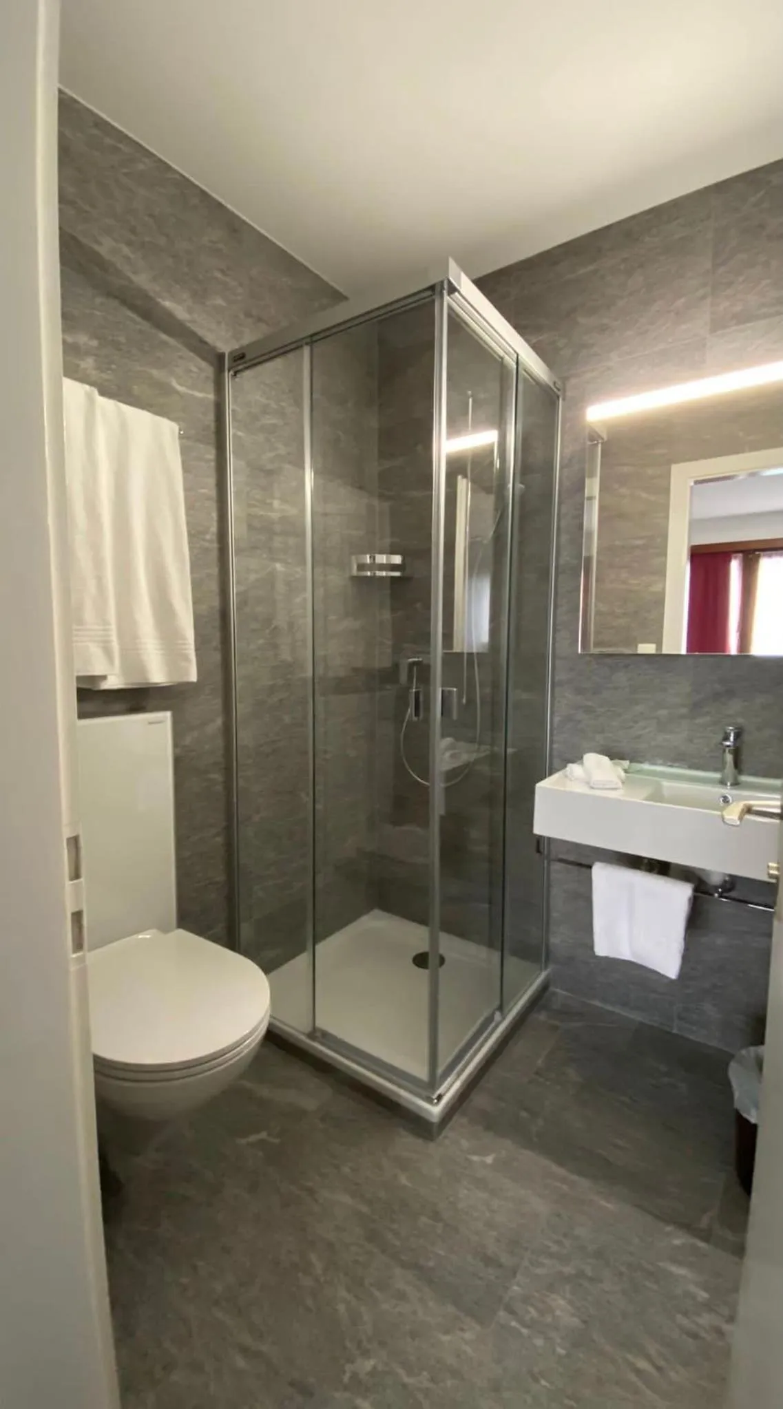 Shower in Hotel Casino