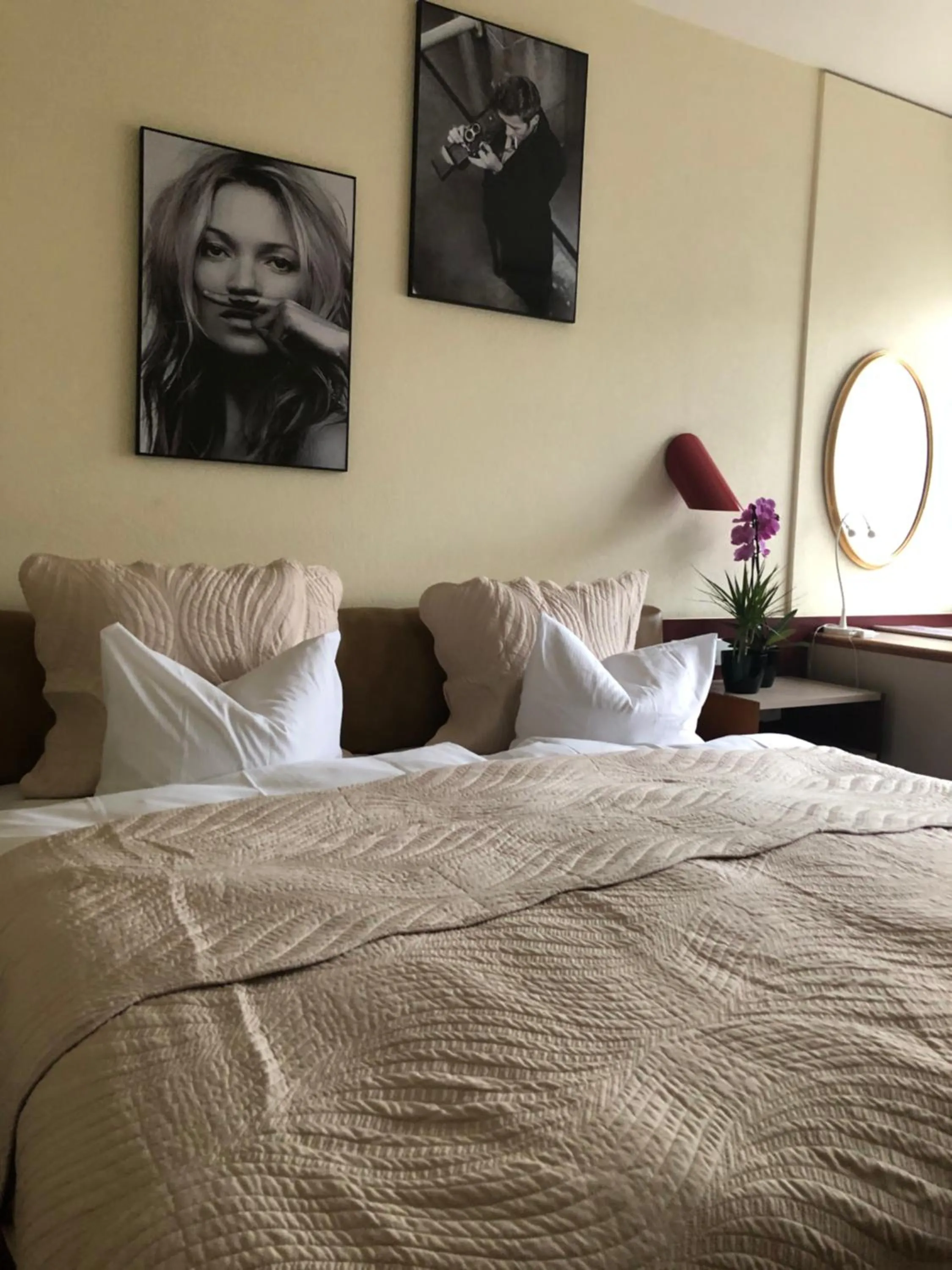 Bedroom, Bed in Hotel Casino