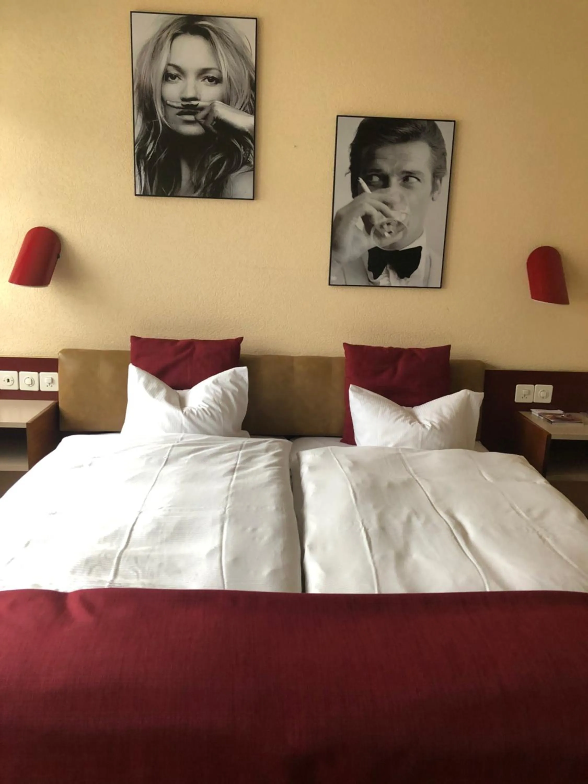 Bedroom, Bed in Hotel Casino