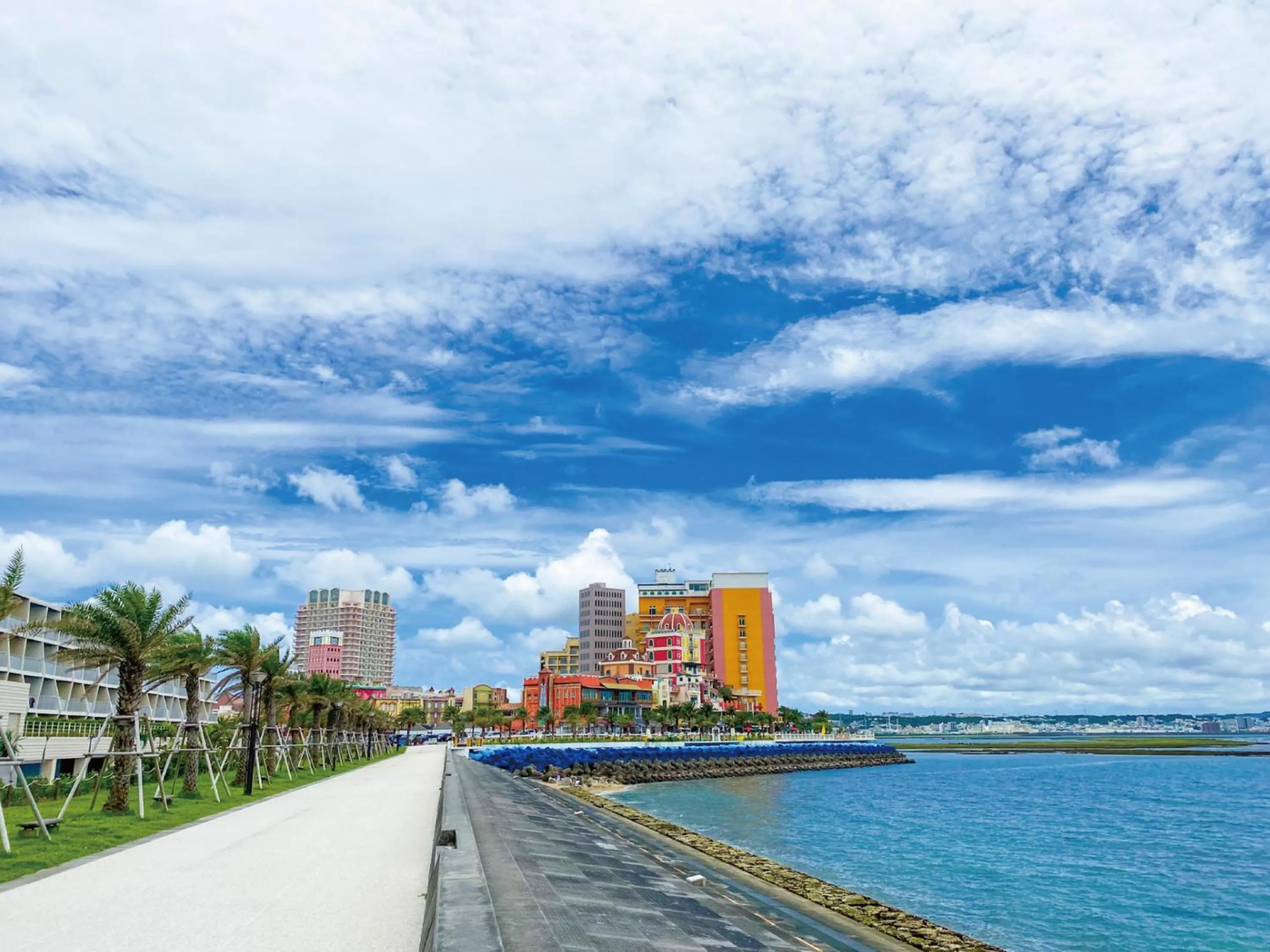 Nearby landmark in Sunset Resort Mihama -SEVEN Hotels and Resorts-