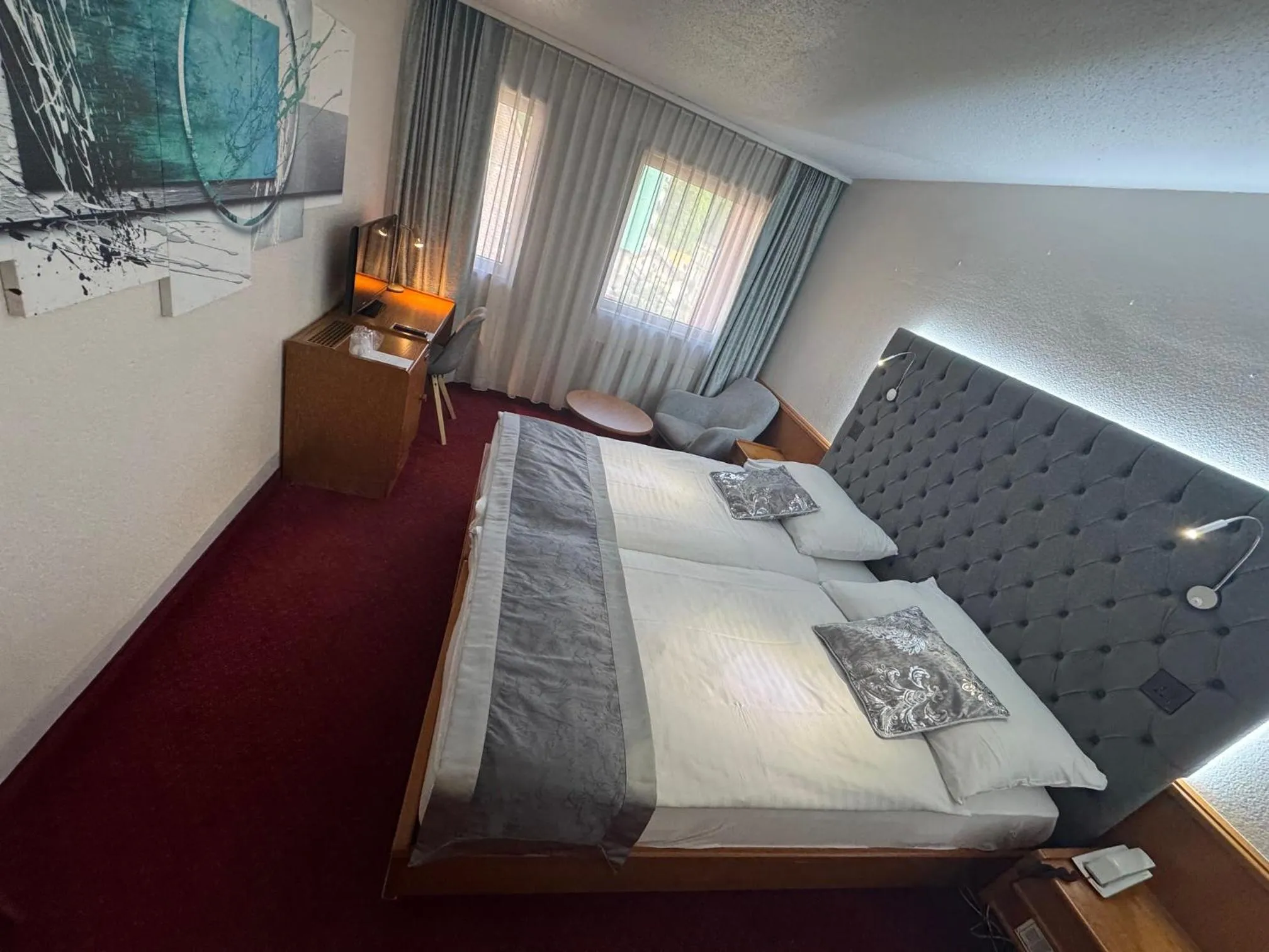 Bed in Hôtel des Trois Rois