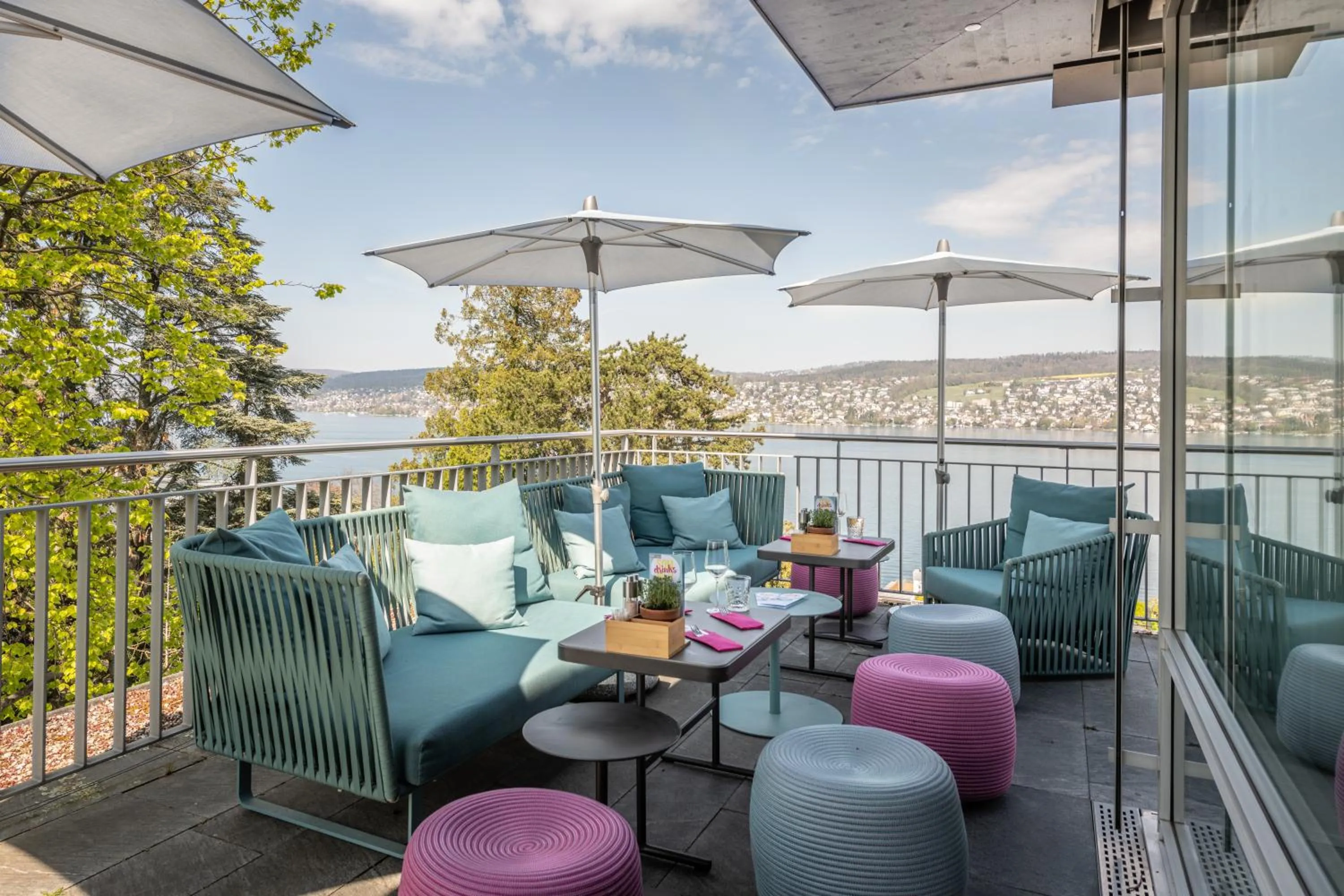 Restaurant/places to eat in Sedartis Swiss Quality Hotel