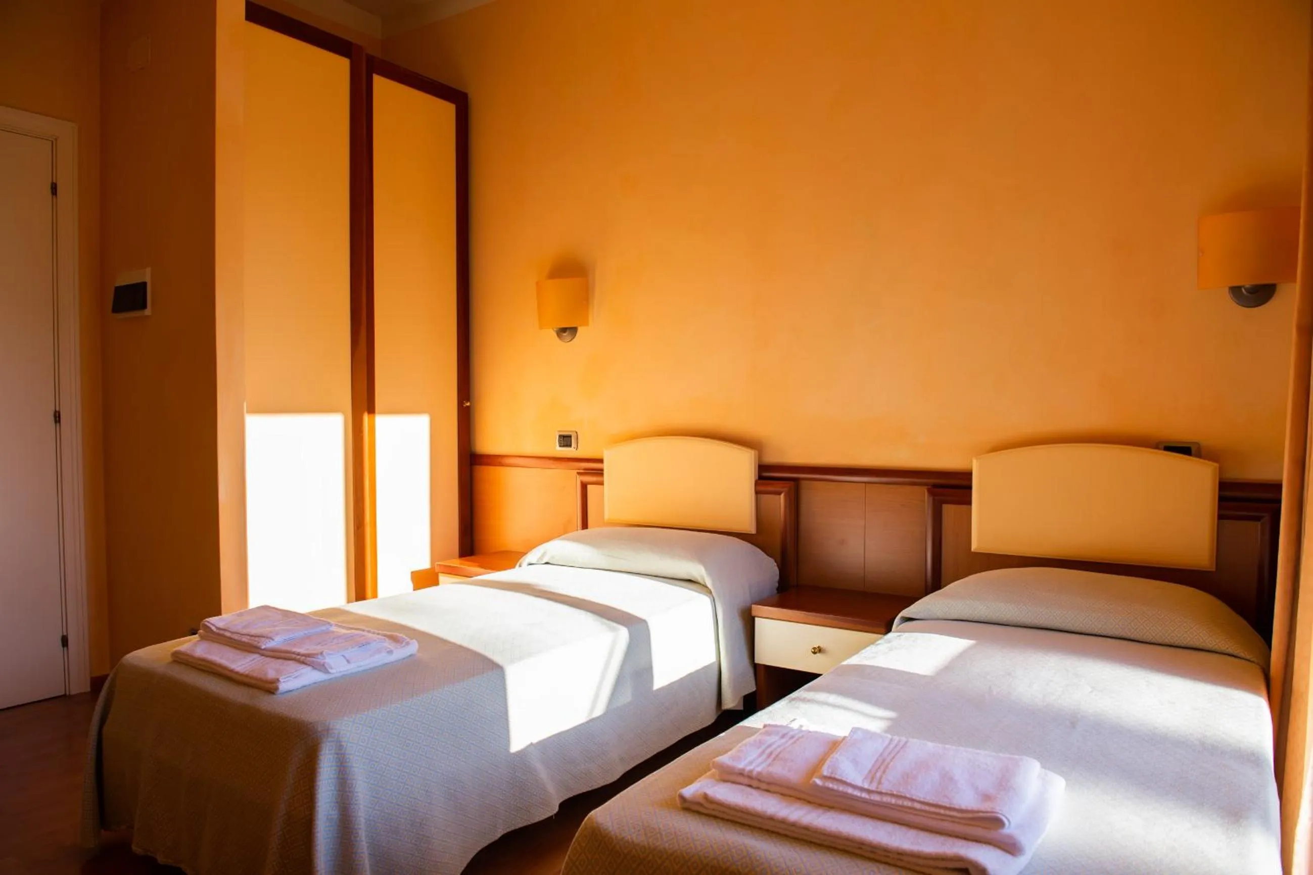 Photo of the whole room, Bed in Hotel Ostello Settecolli Sport