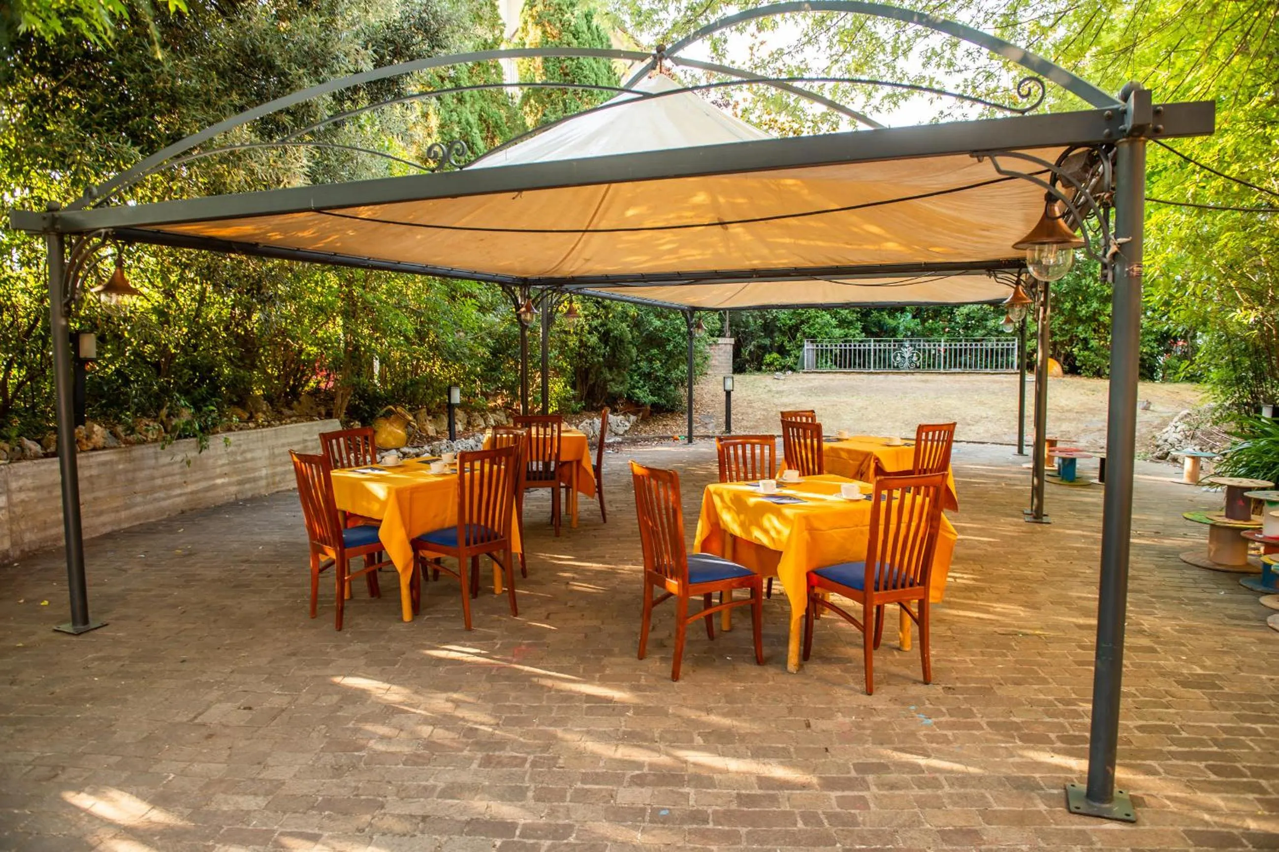 Garden in Hotel Ostello Settecolli Sport