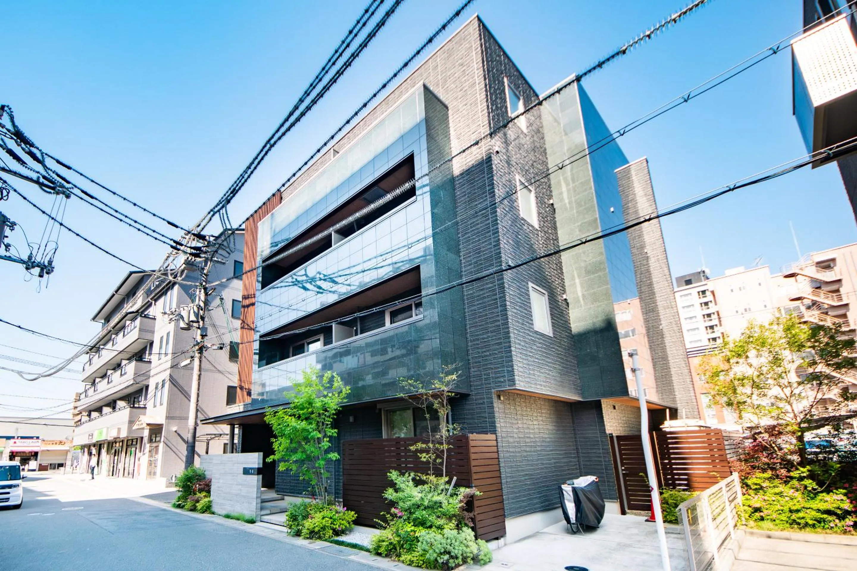 Property building in Hotel Rokune