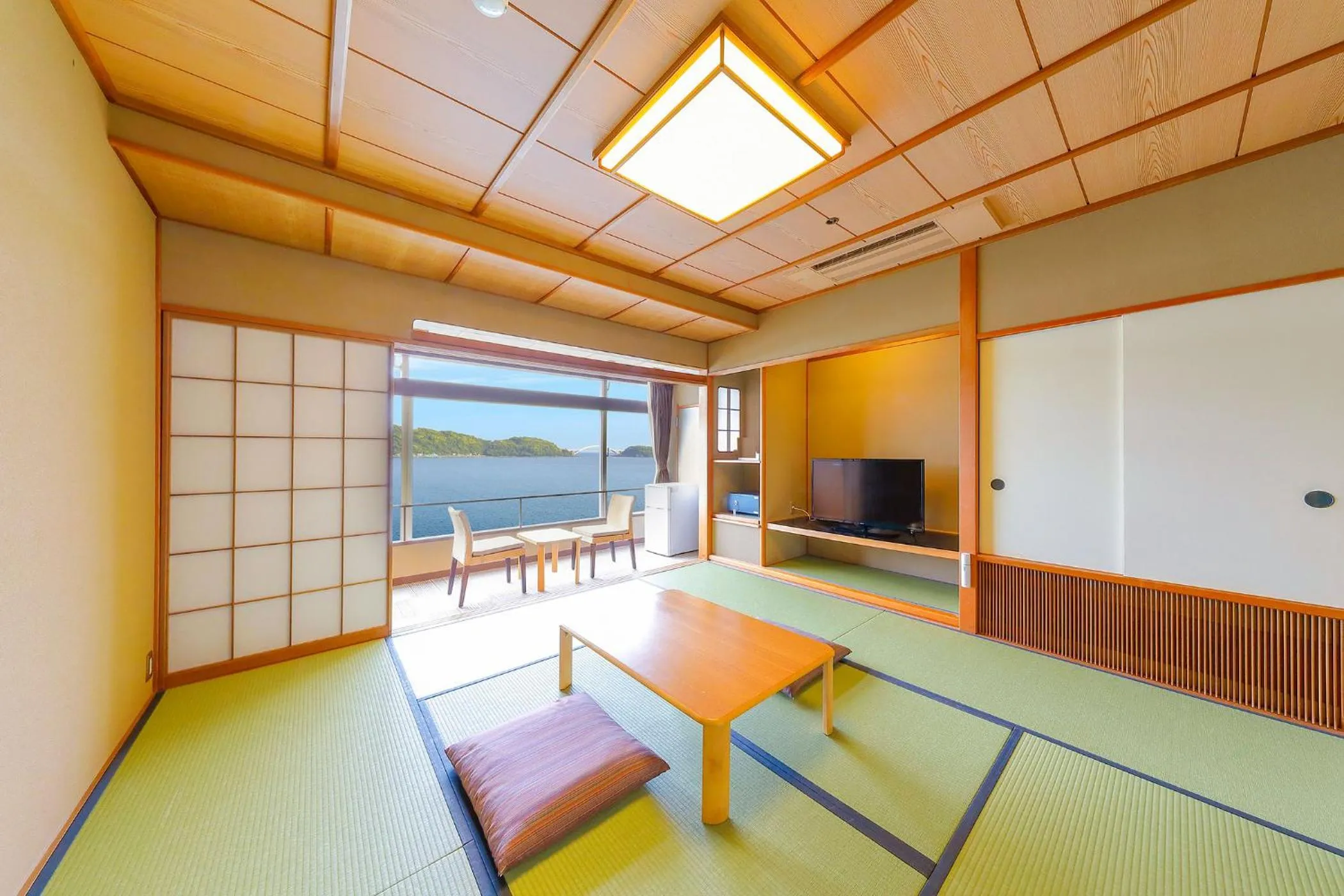 Photo of the whole room in Ooedo Onsen Monogatari Nanki Kushimoto