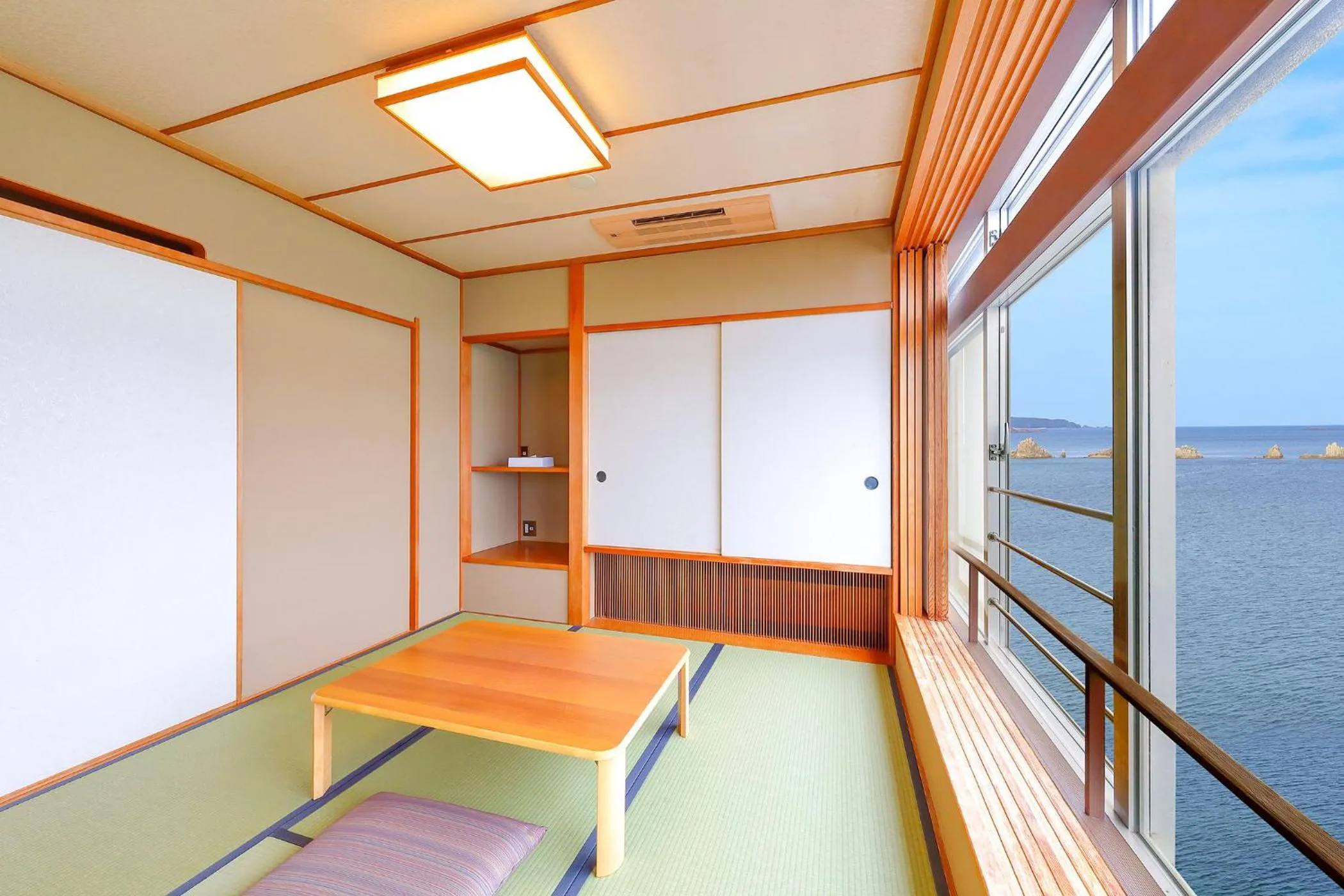 Photo of the whole room in Ooedo Onsen Monogatari Nanki Kushimoto