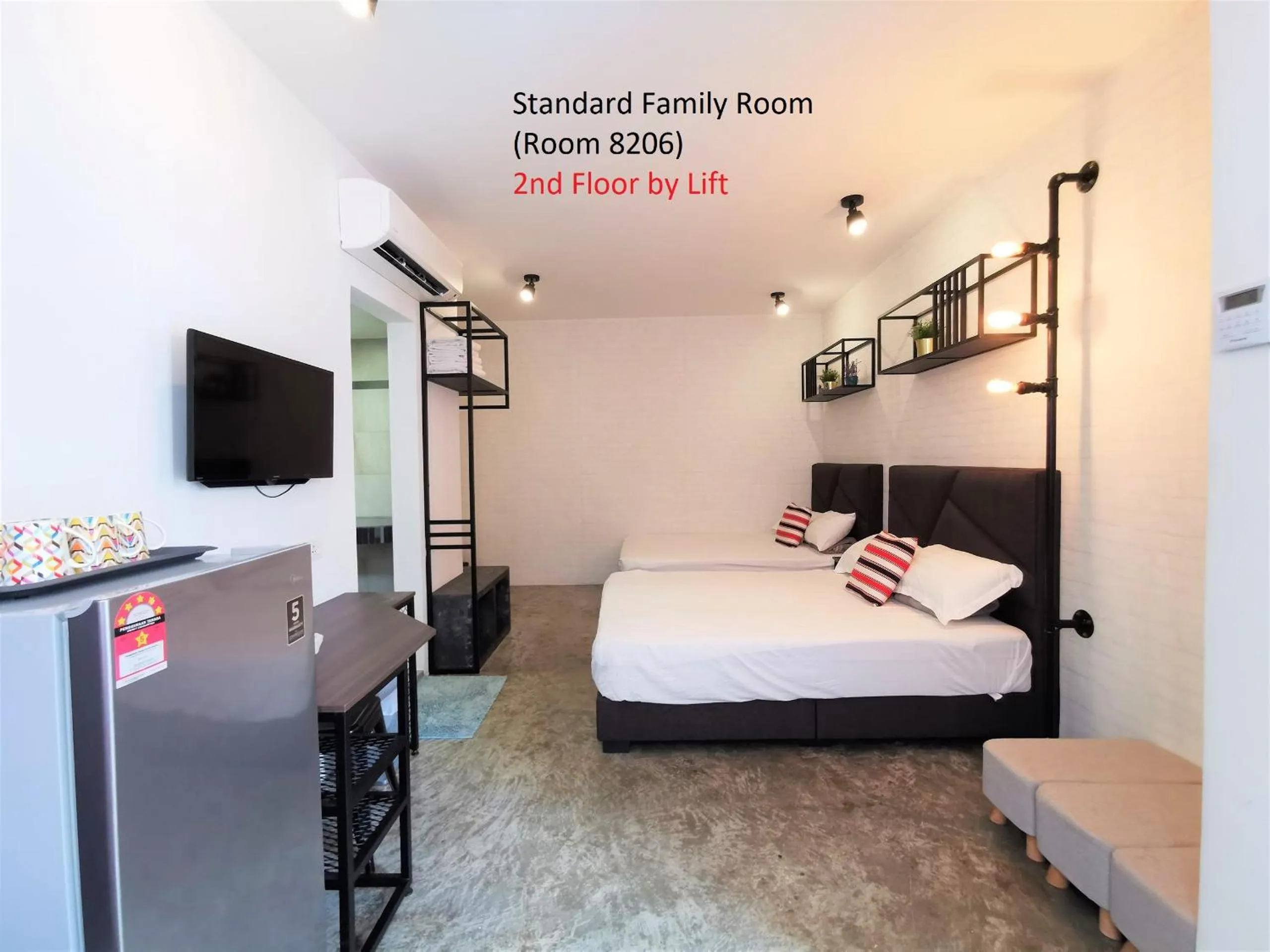 Bed in Mwv Family Suite Room