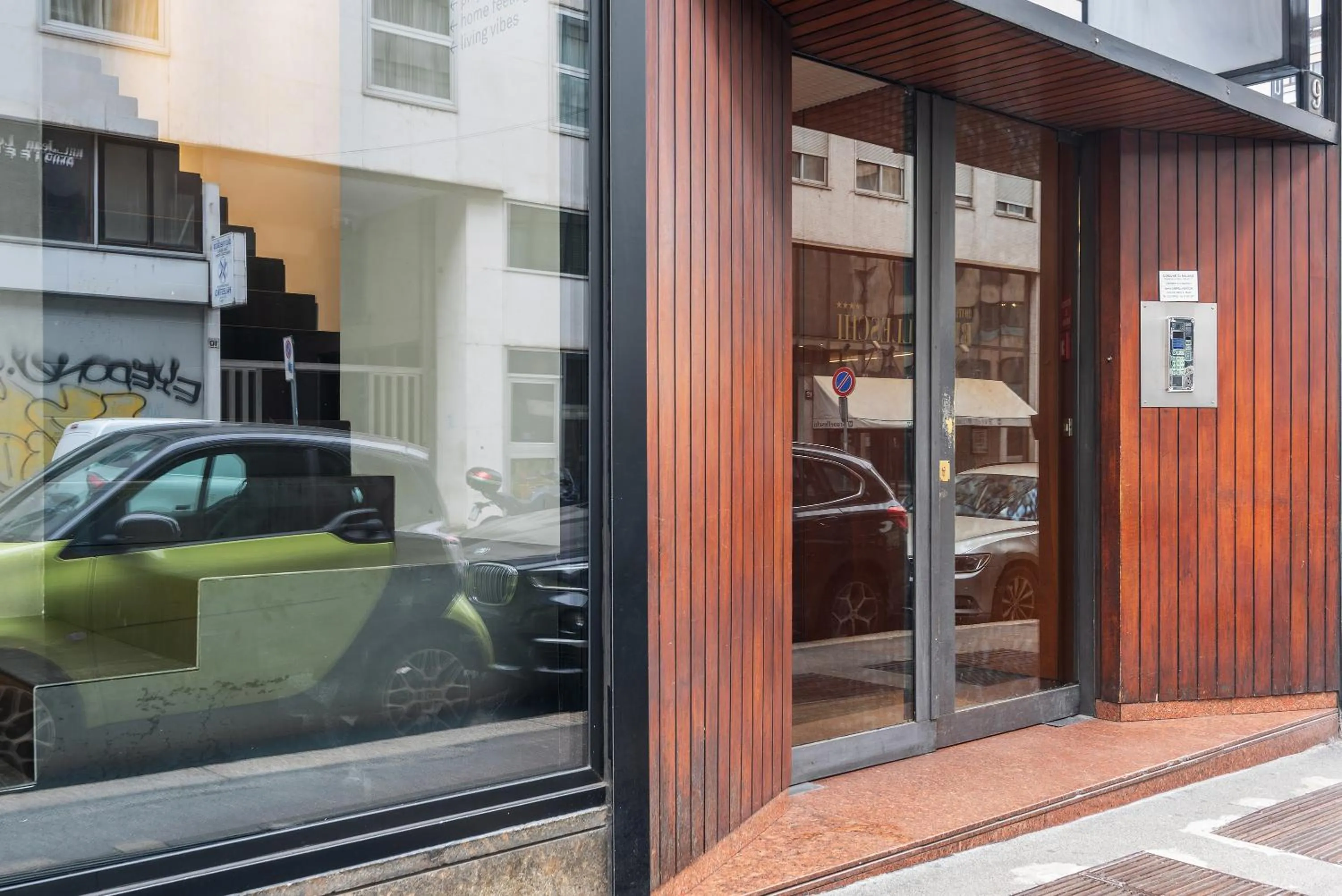 Property building in easyhomes-City Centre Suites