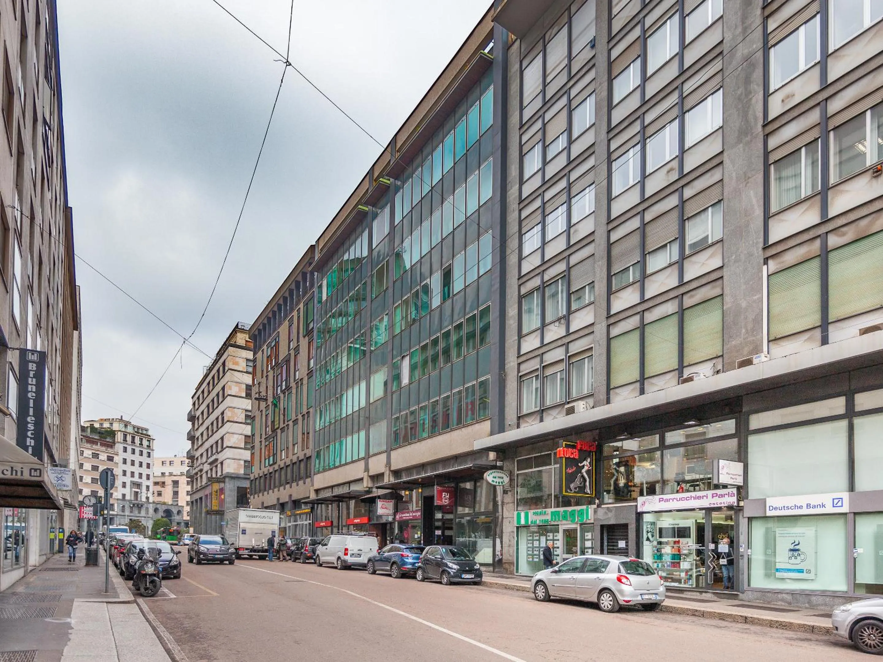 Property building in easyhomes-City Centre Suites