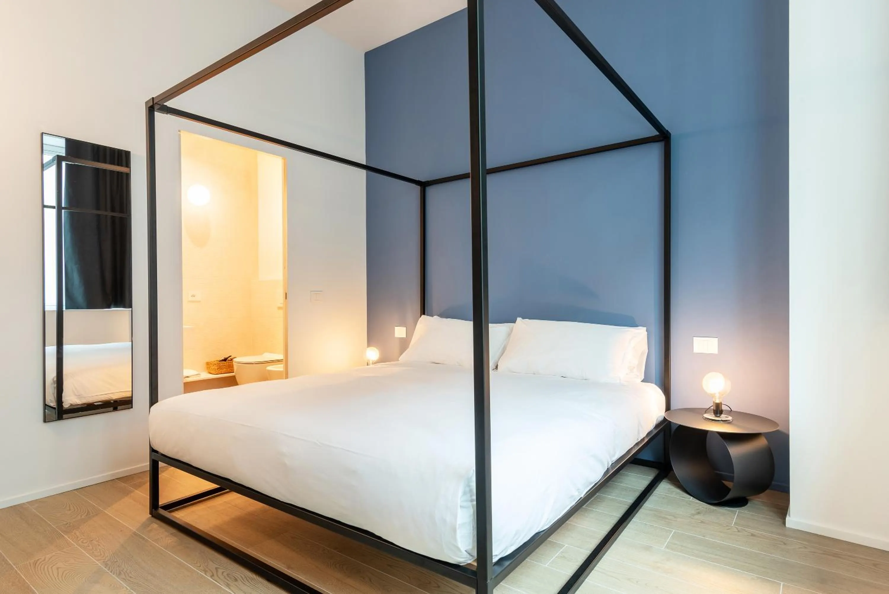 Bed in easyhomes-City Centre Suites