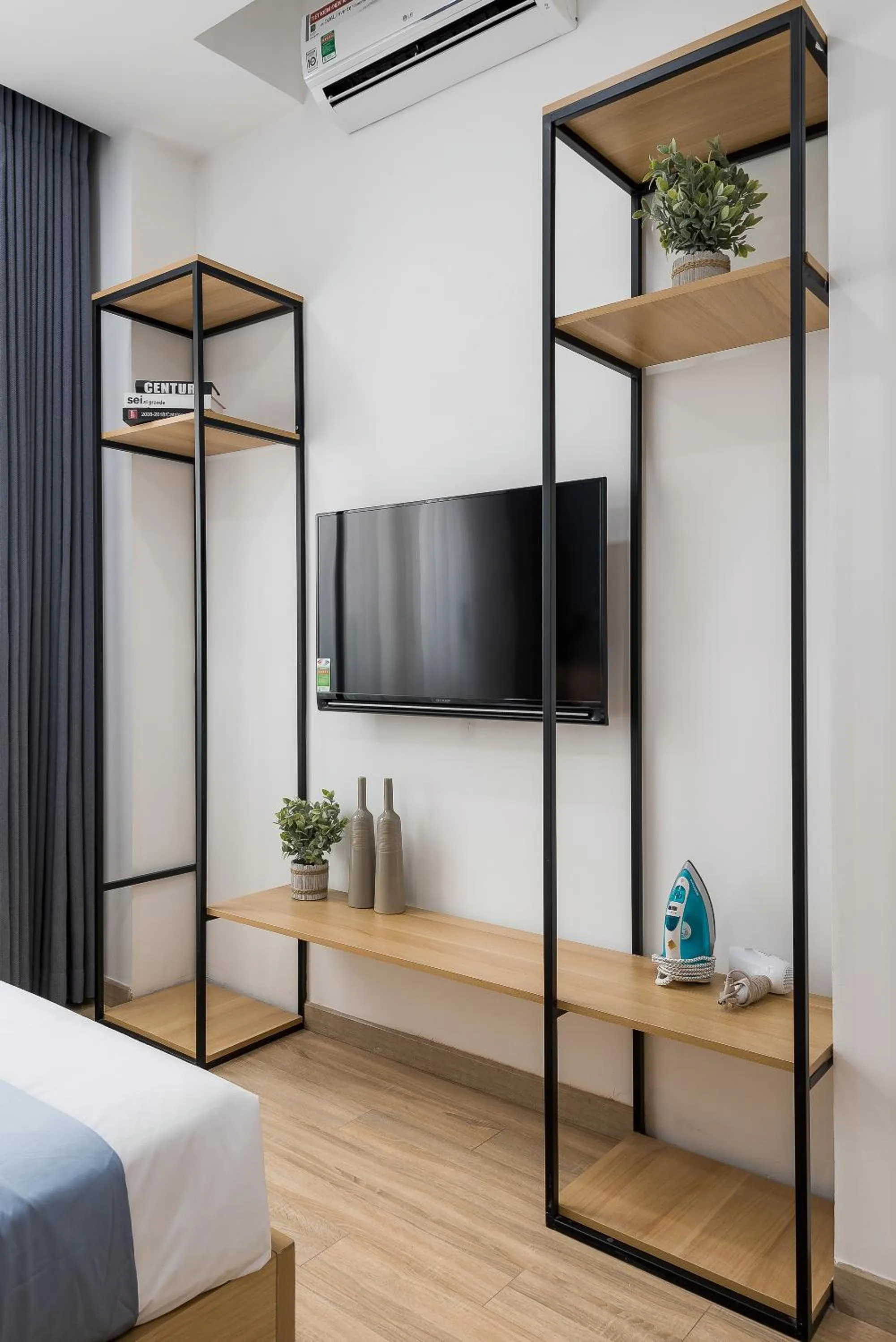 TV and multimedia, Bed in Cozrum Homes Ambera House