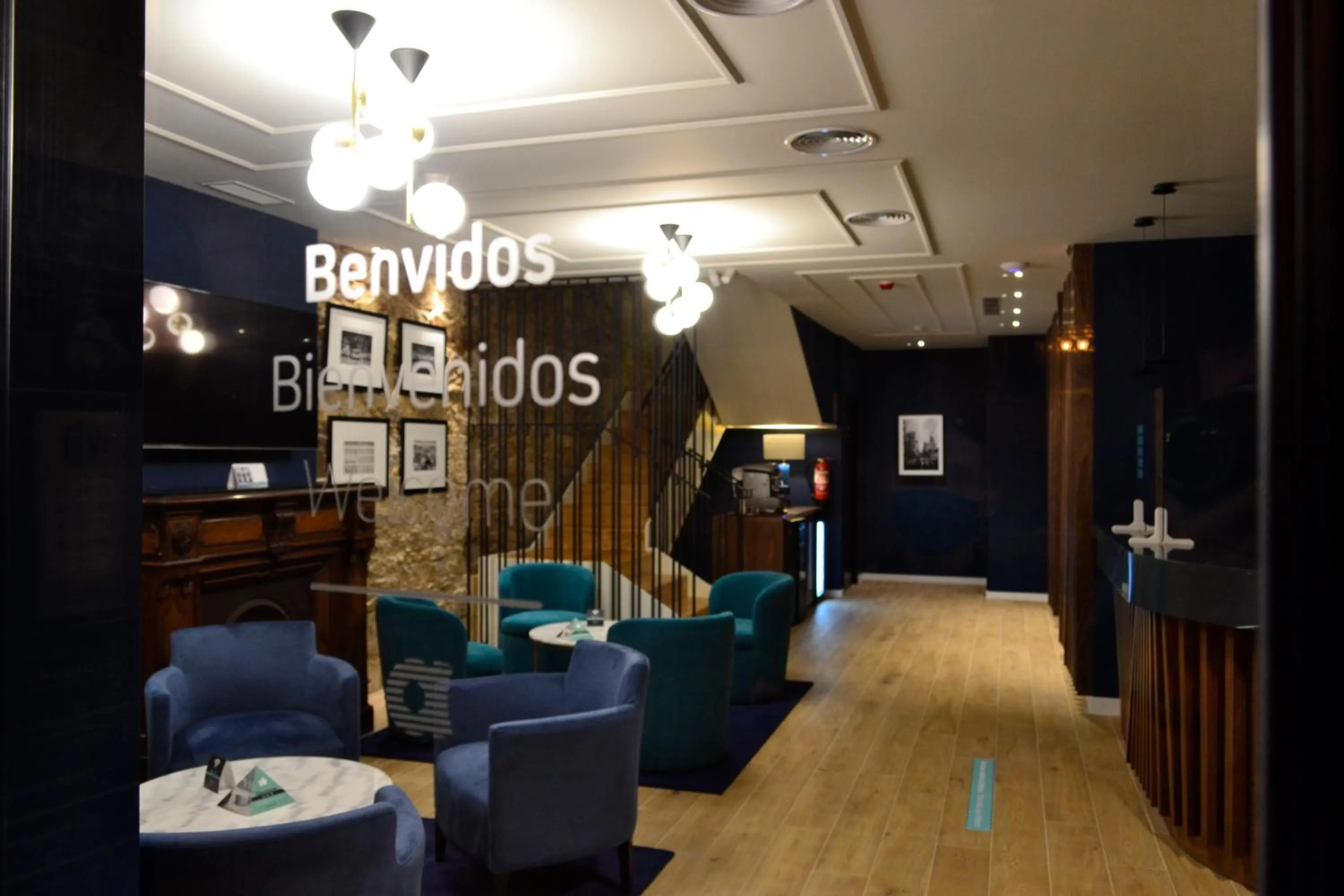 Property building in Hotel Alda Galería Coruña