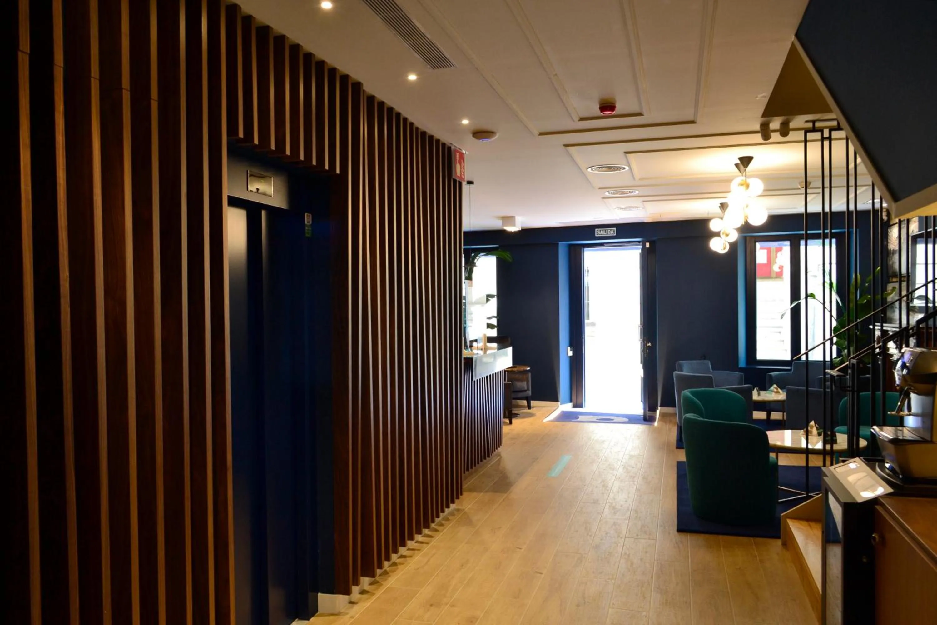 Lobby or reception in Hotel Alda Galería Coruña