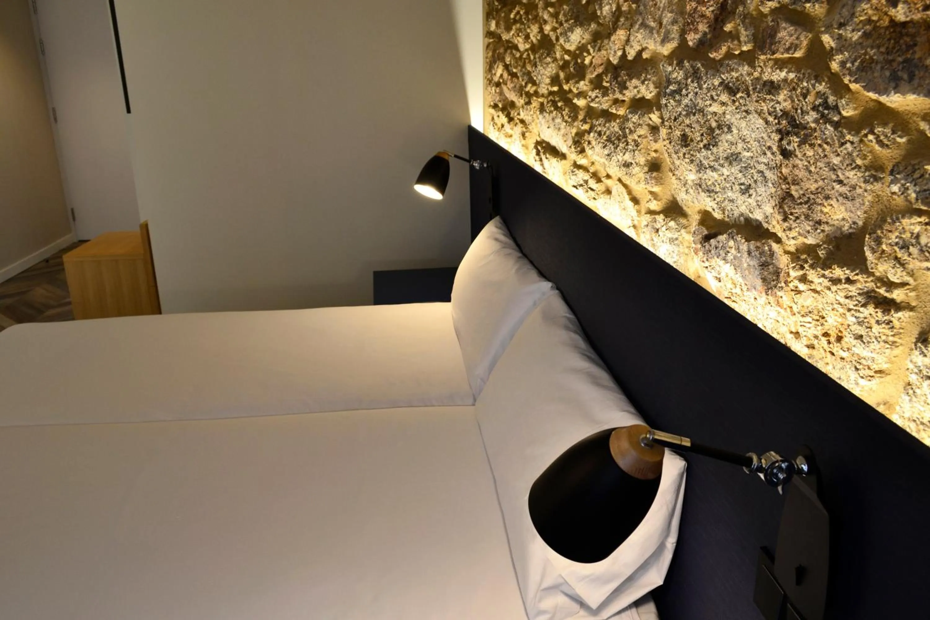 Bed in Hotel Alda Galería Coruña