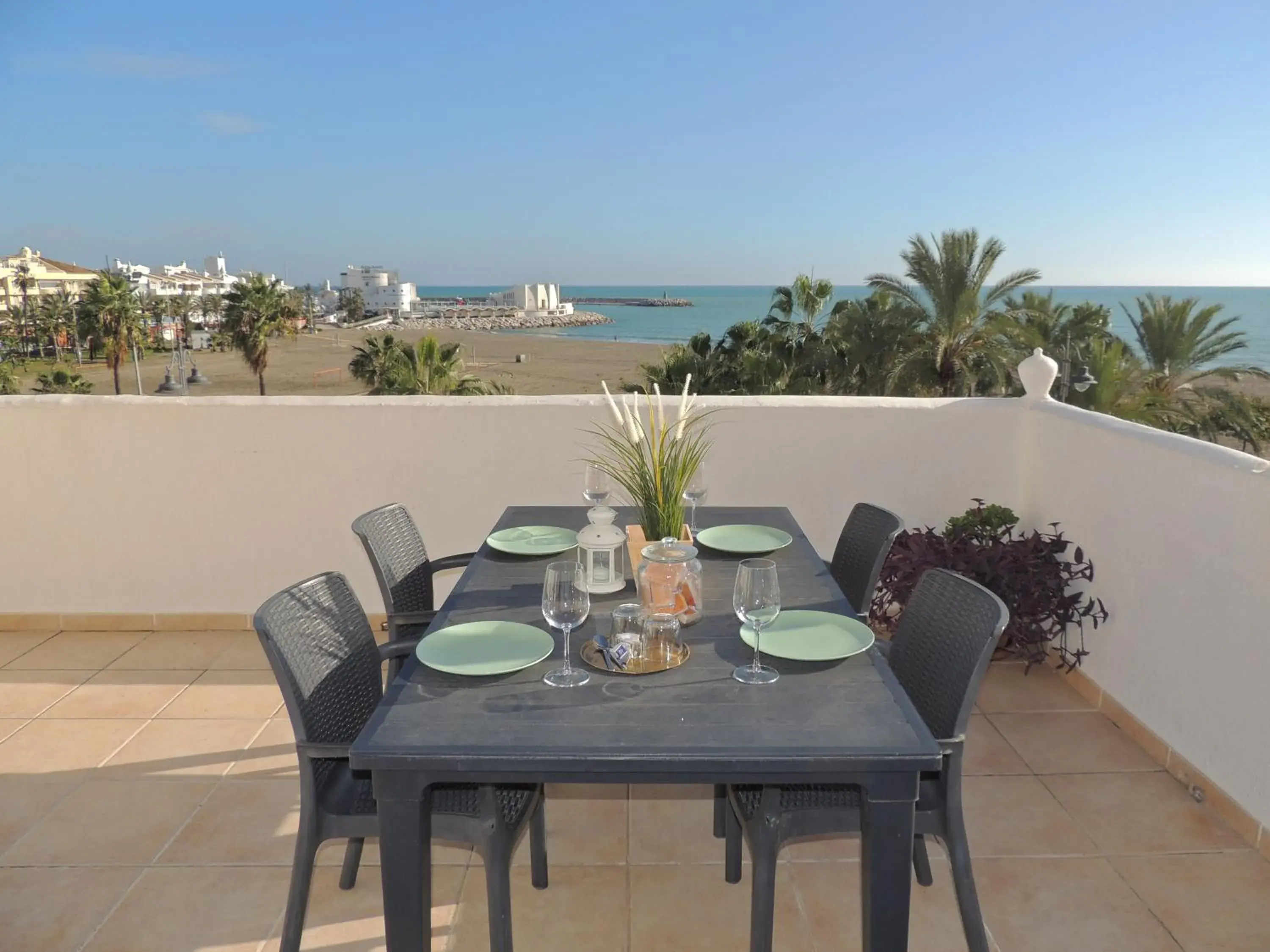 Ole Playa 5A Beach Front - A pie de playa, sea views - Vistas al mar, Puerto Marina Ole Playa 5A Beach Front - A pie de playa, sea views - Vistas al mar, Puerto Marina