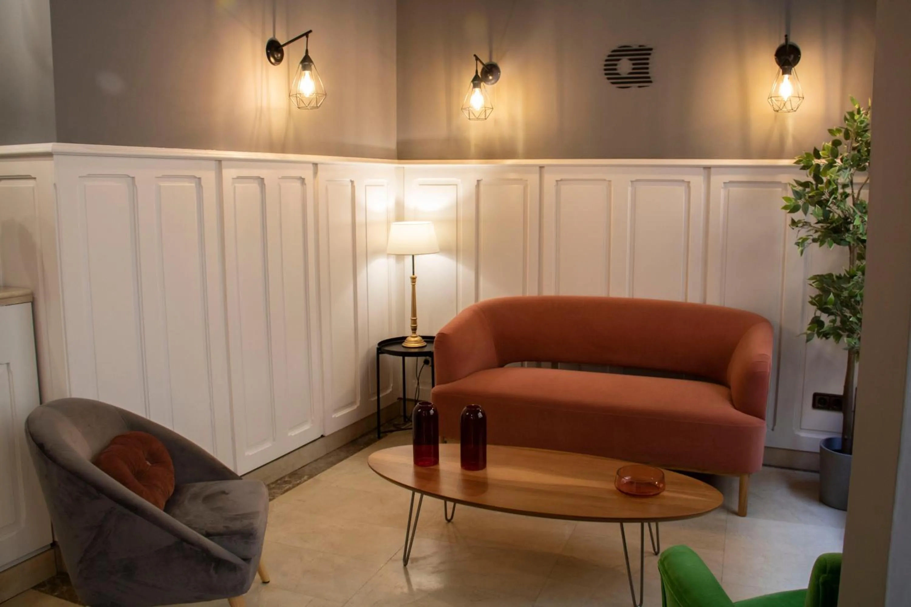 Lobby or reception in Alda Miramar Rooms