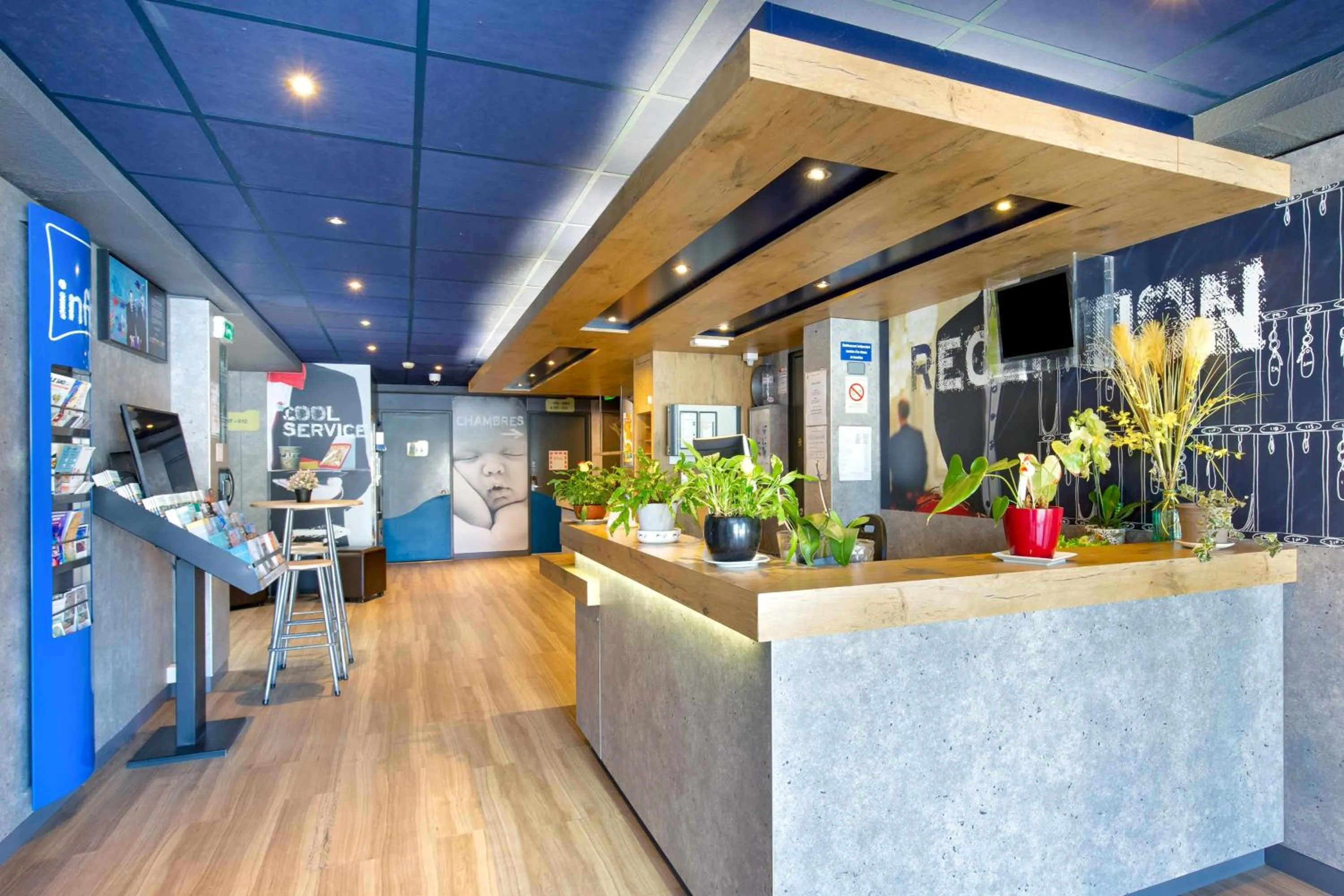 Lobby or reception in ibis budget Cavaillon