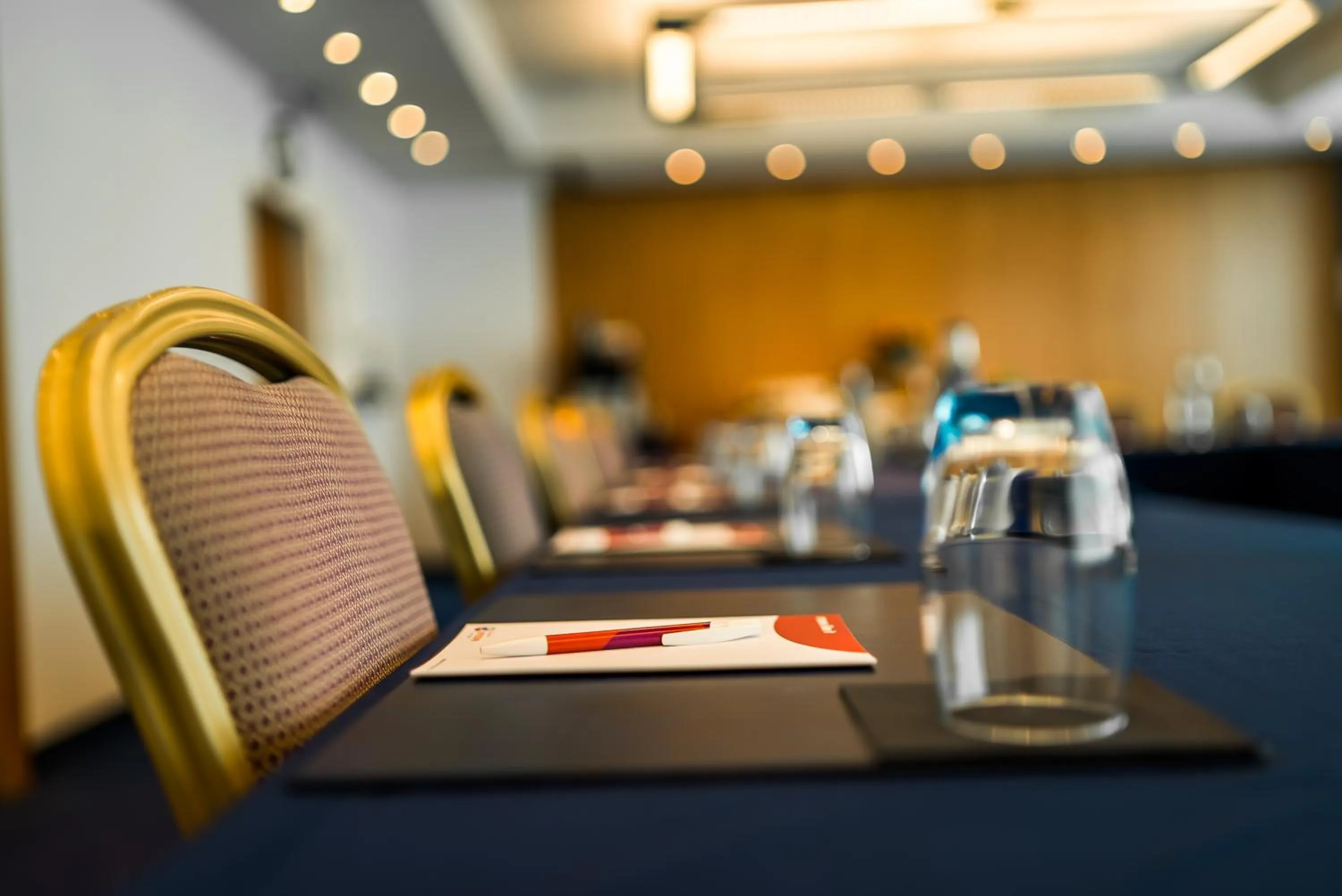 Living room in Ramada Encore by Wyndham Geneva