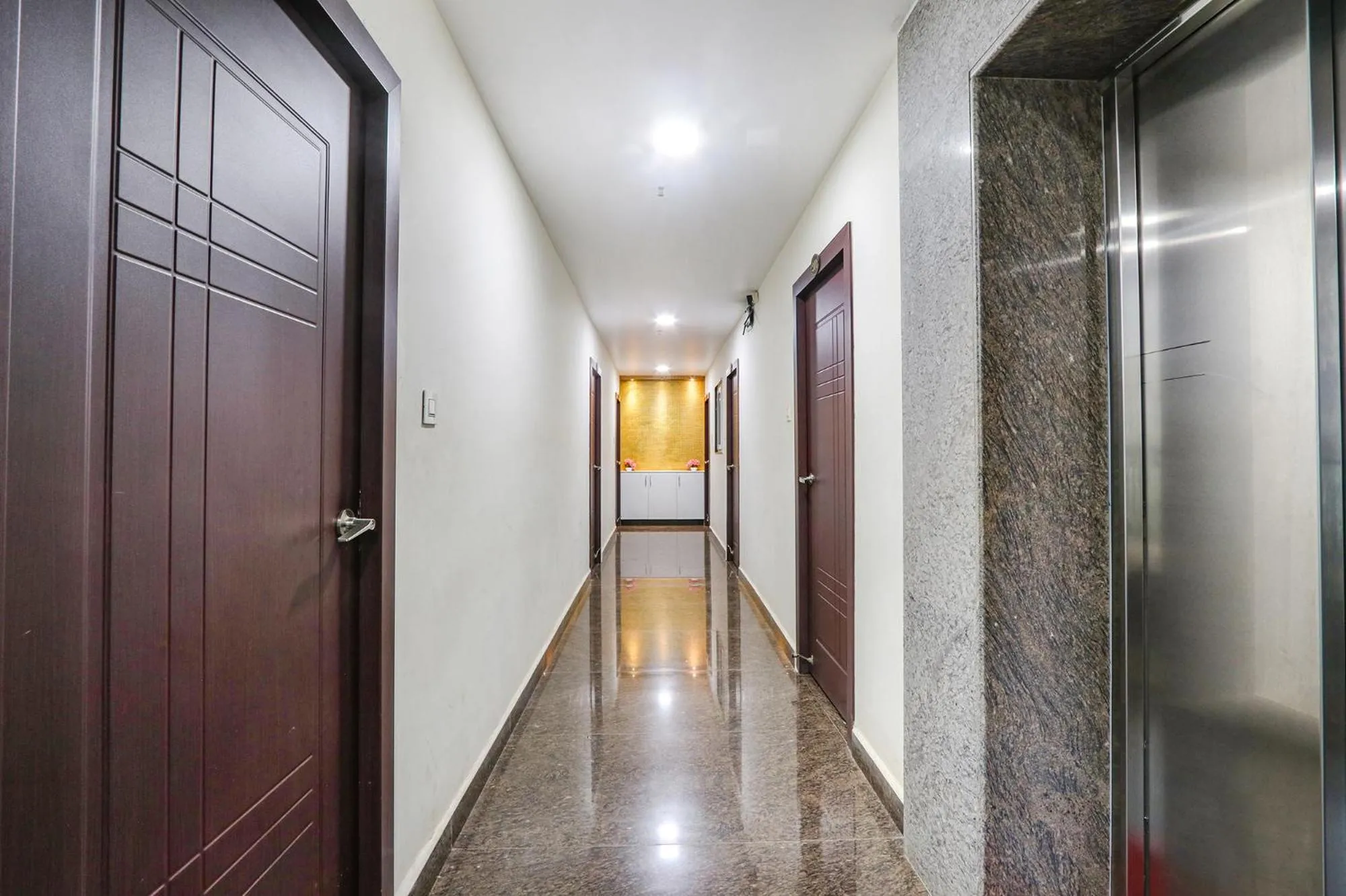 Lobby or reception in Via The Sunrise Inn - Nr Gayatri Vidya Parishad College of Engineering