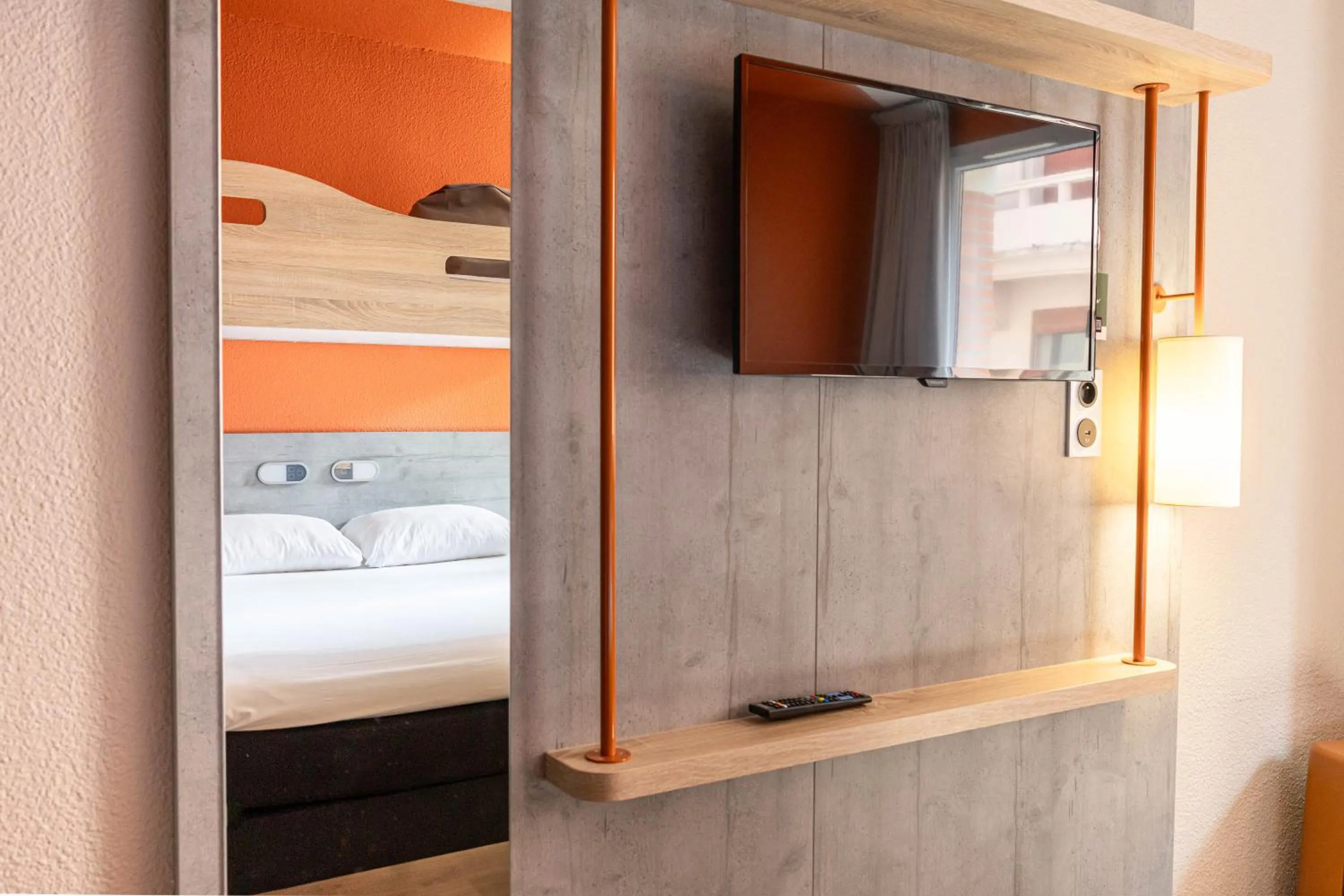 Bed in Ibis Budget Albi Centre