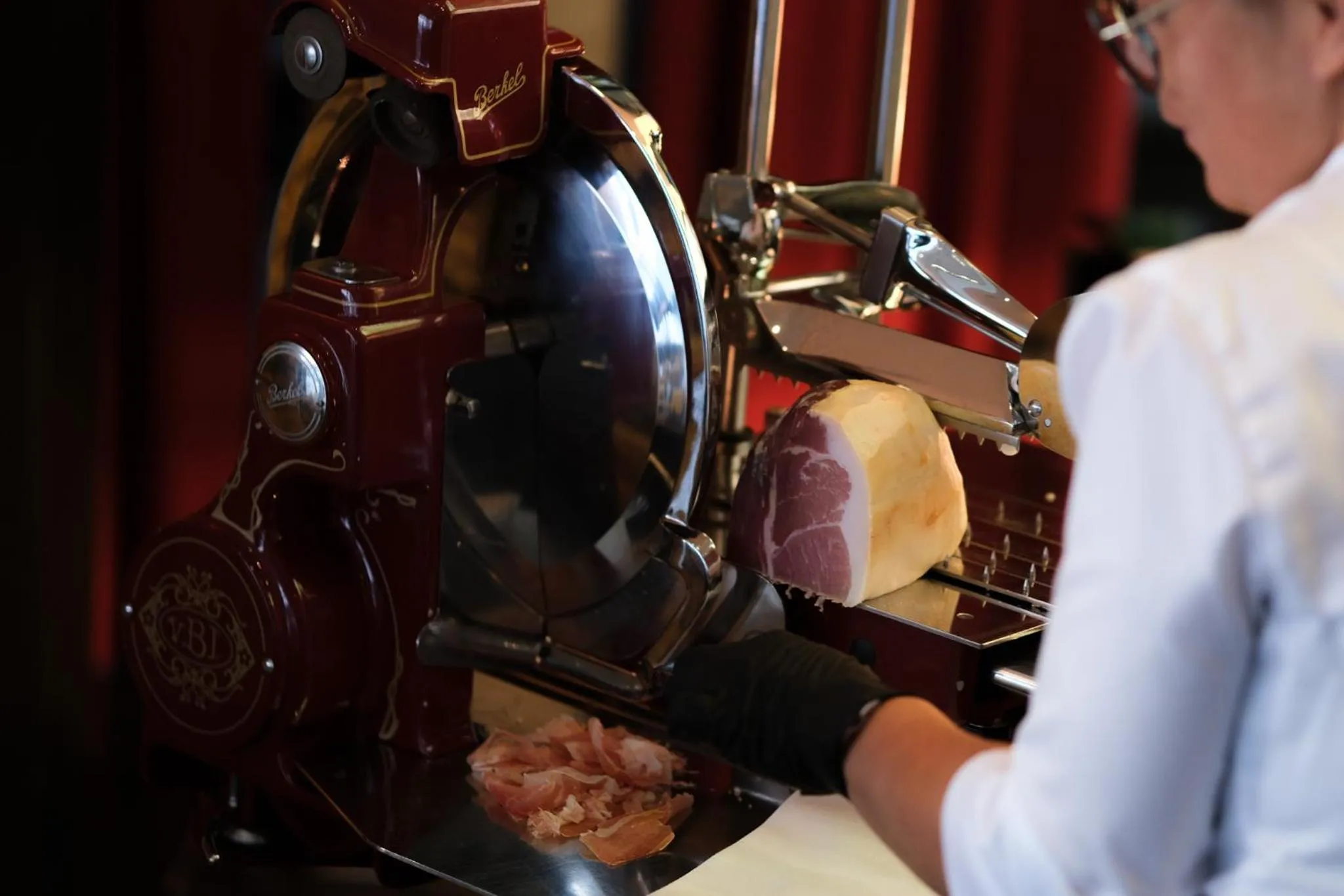 Breakfast in Hotel Belvoir Lake View & Spa