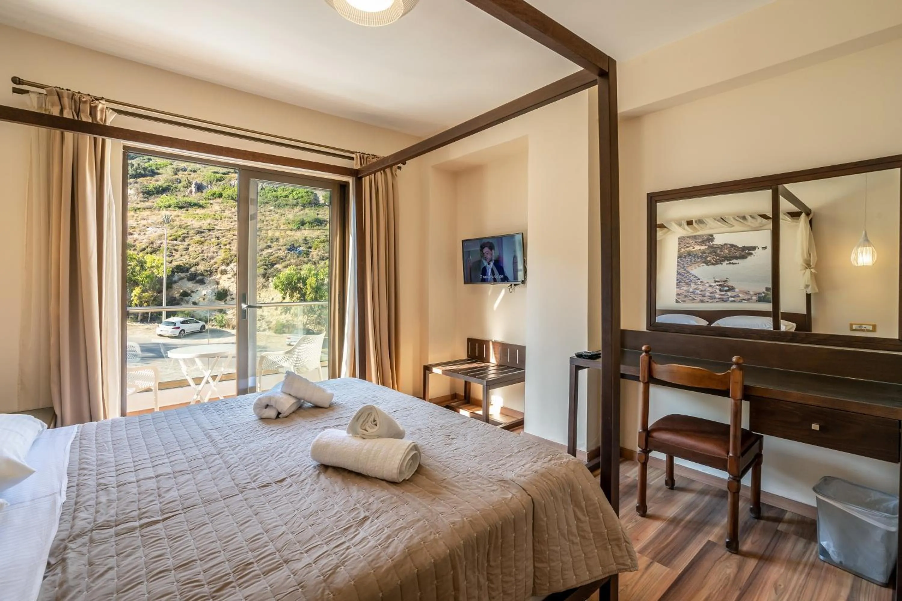 Balcony/Terrace, Bed in Ladiko Suites - Faliraki