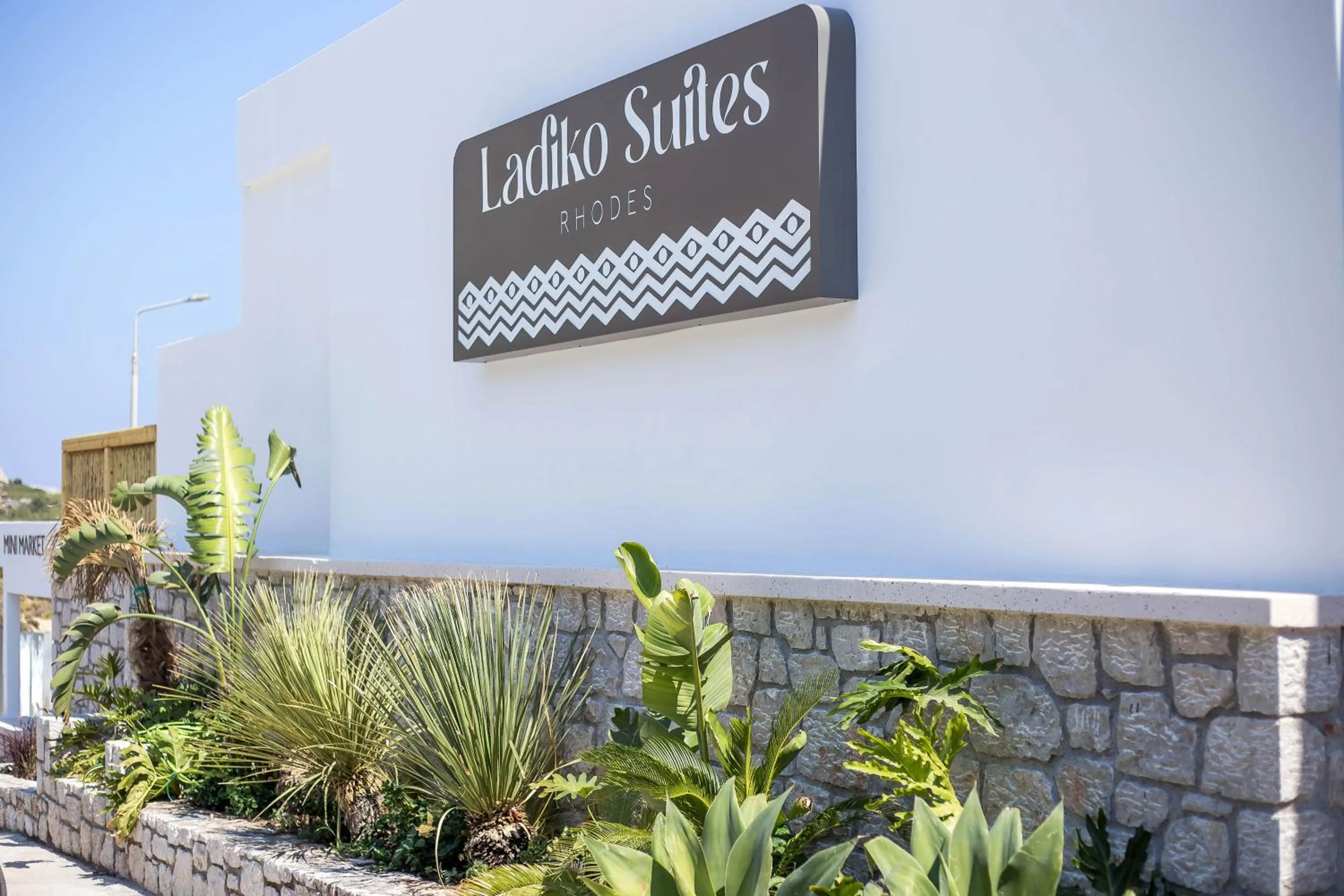 Facade/entrance in Ladiko Suites - Faliraki