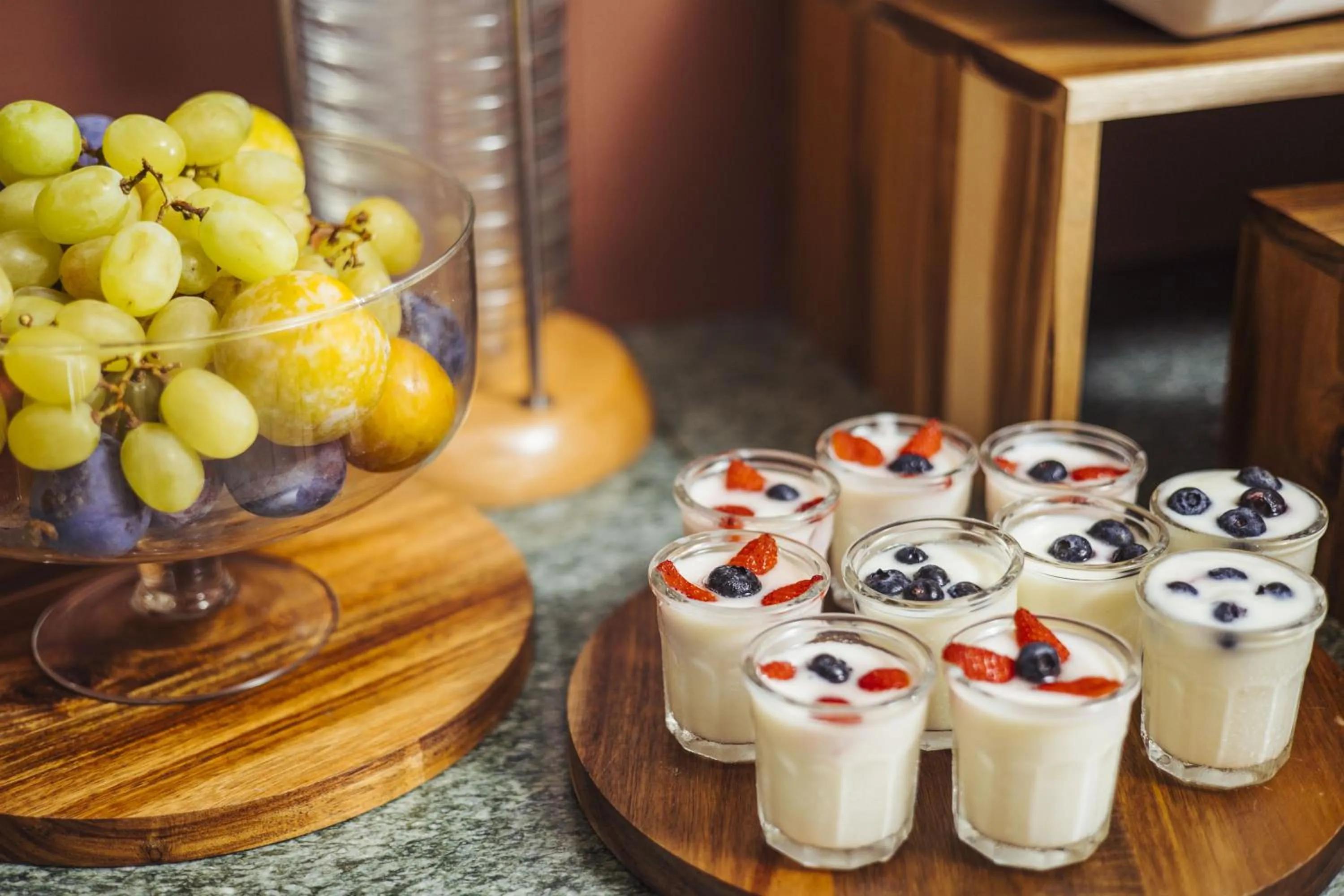 Restaurant/places to eat in Hotel Careni Villa Italia