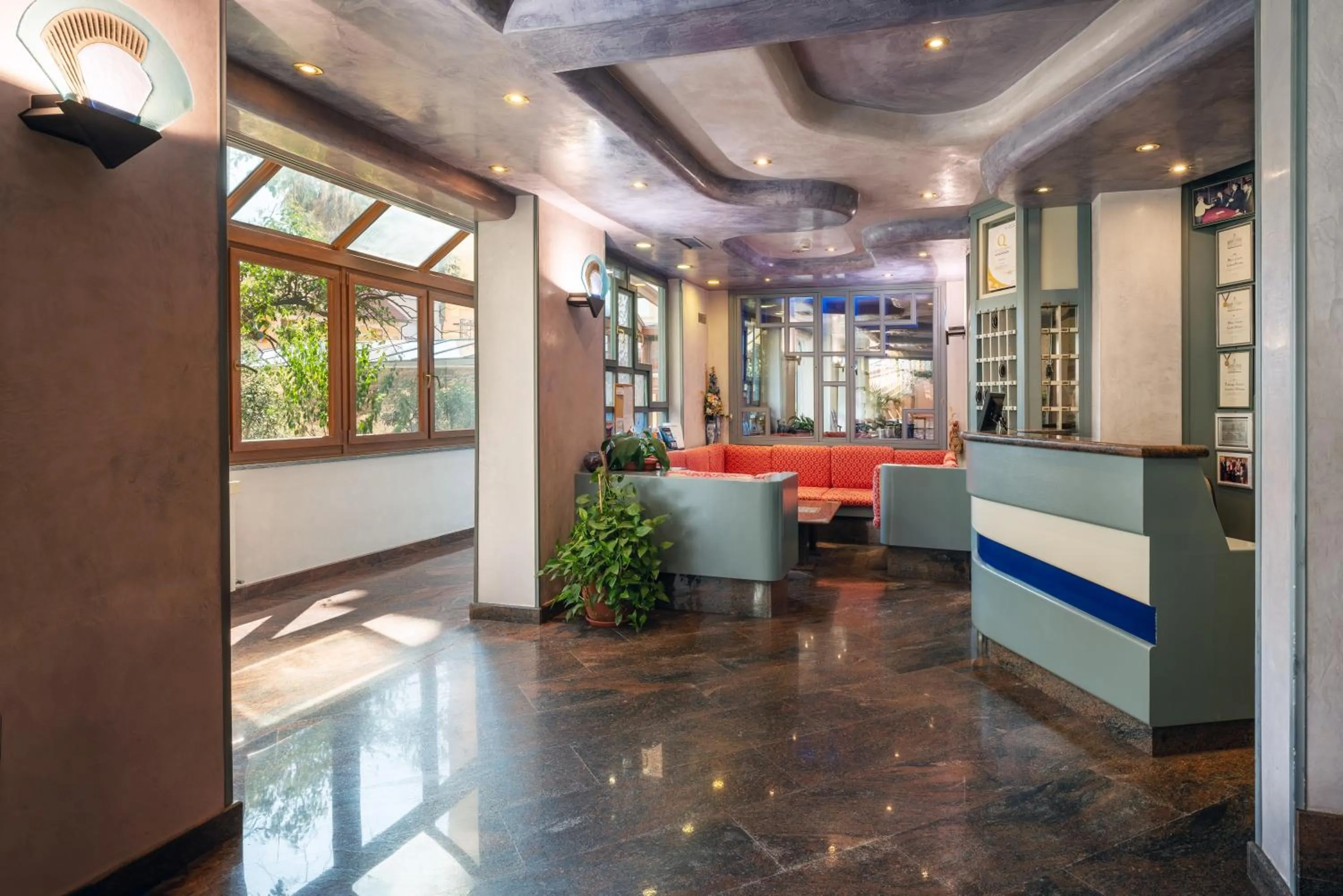 Lobby or reception in Hotel Careni Villa Italia