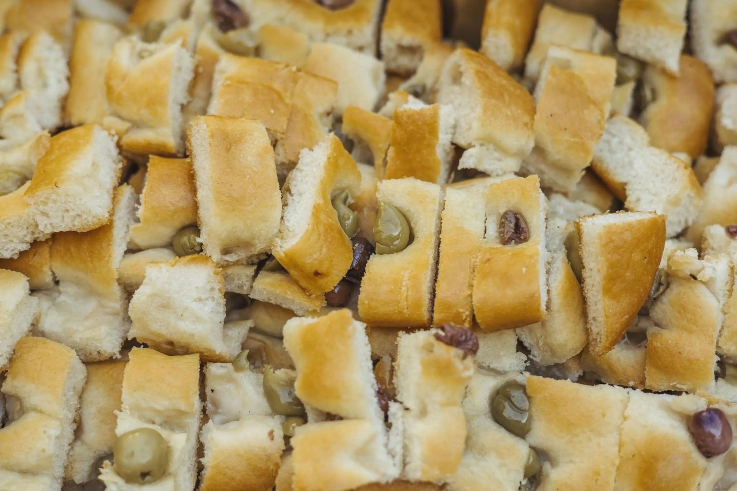 Food and drinks in Hotel Careni Villa Italia