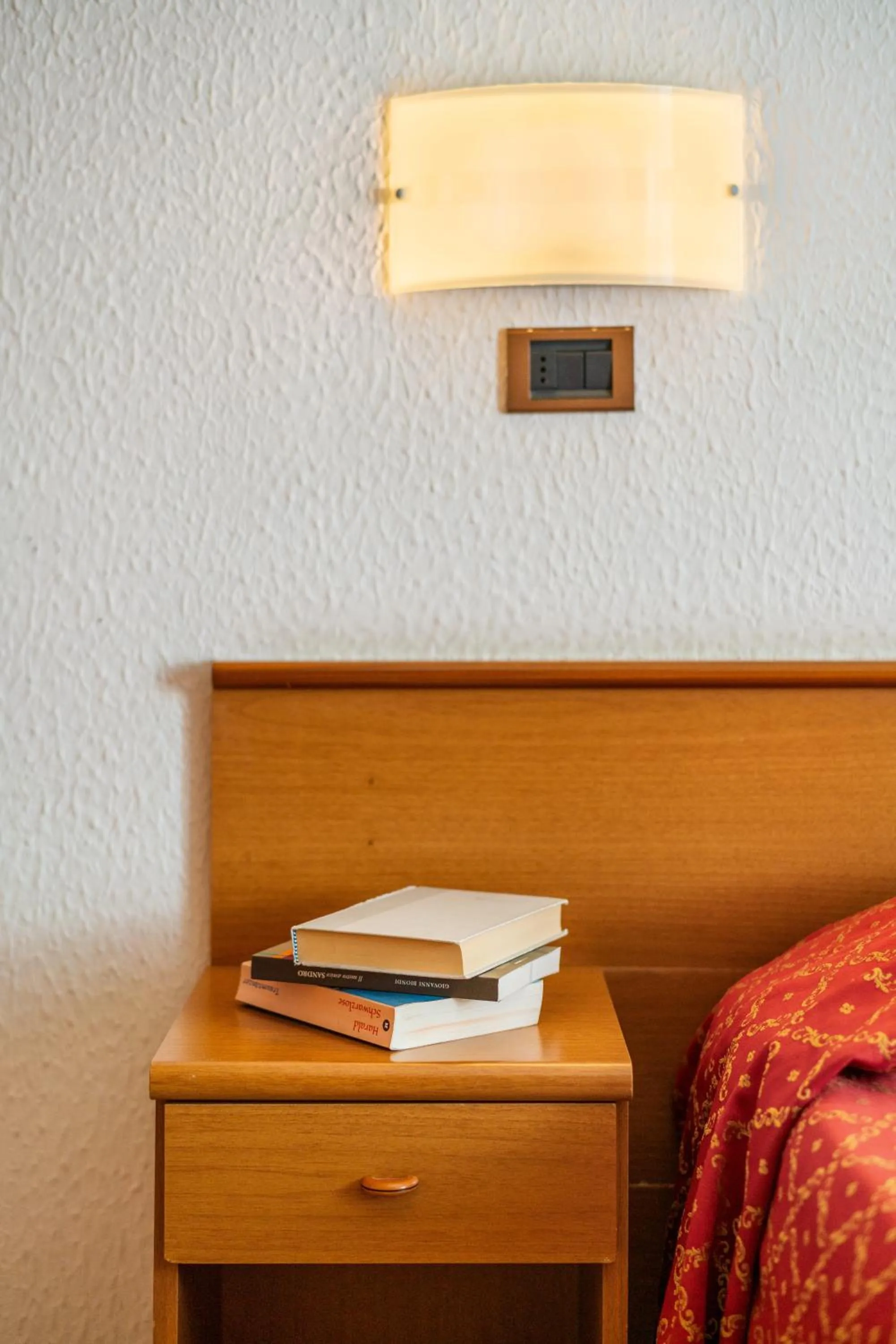 Bedroom, Bed in Hotel Careni Villa Italia