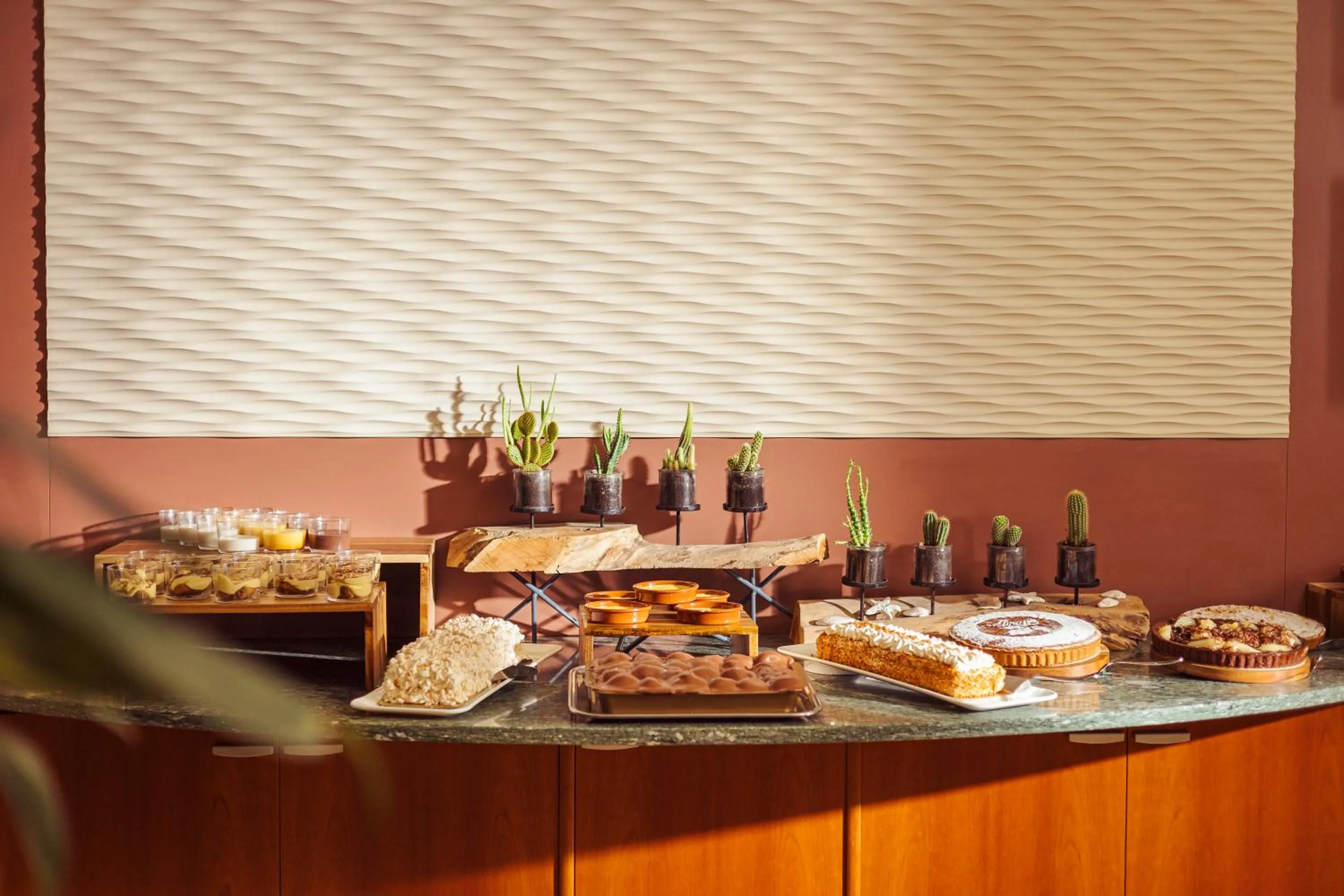 Food and drinks in Hotel Careni Villa Italia