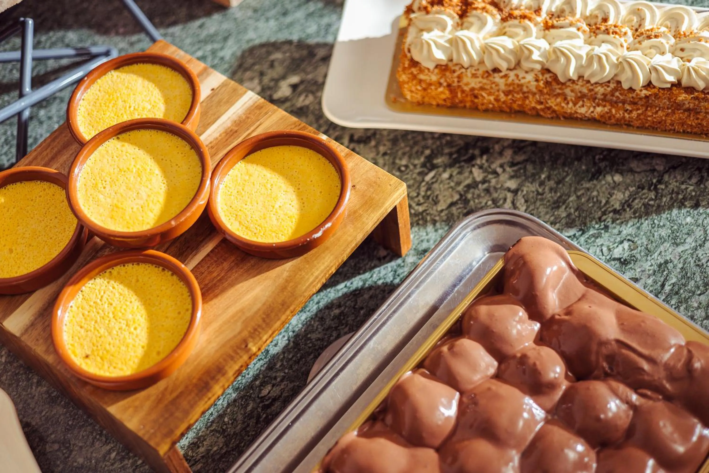 Food and drinks in Hotel Careni Villa Italia