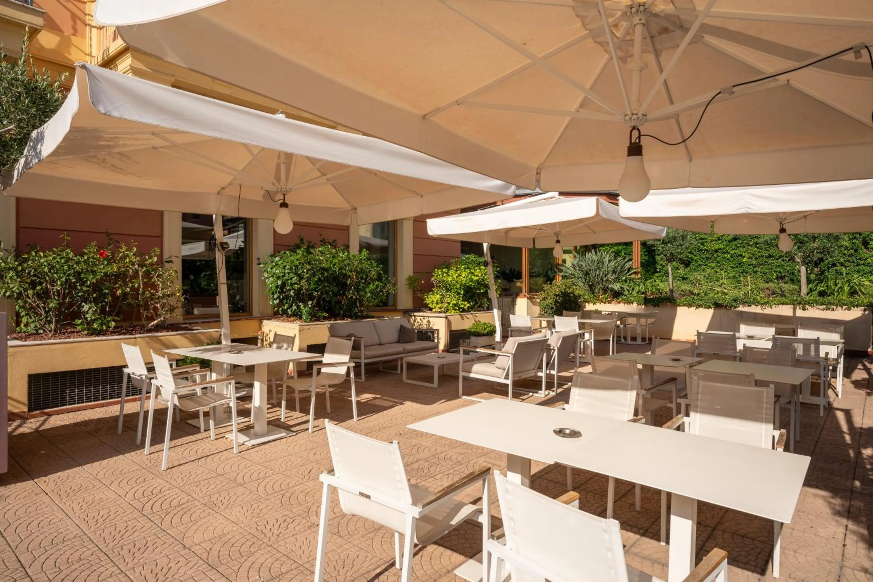 Garden in Hotel Careni Villa Italia