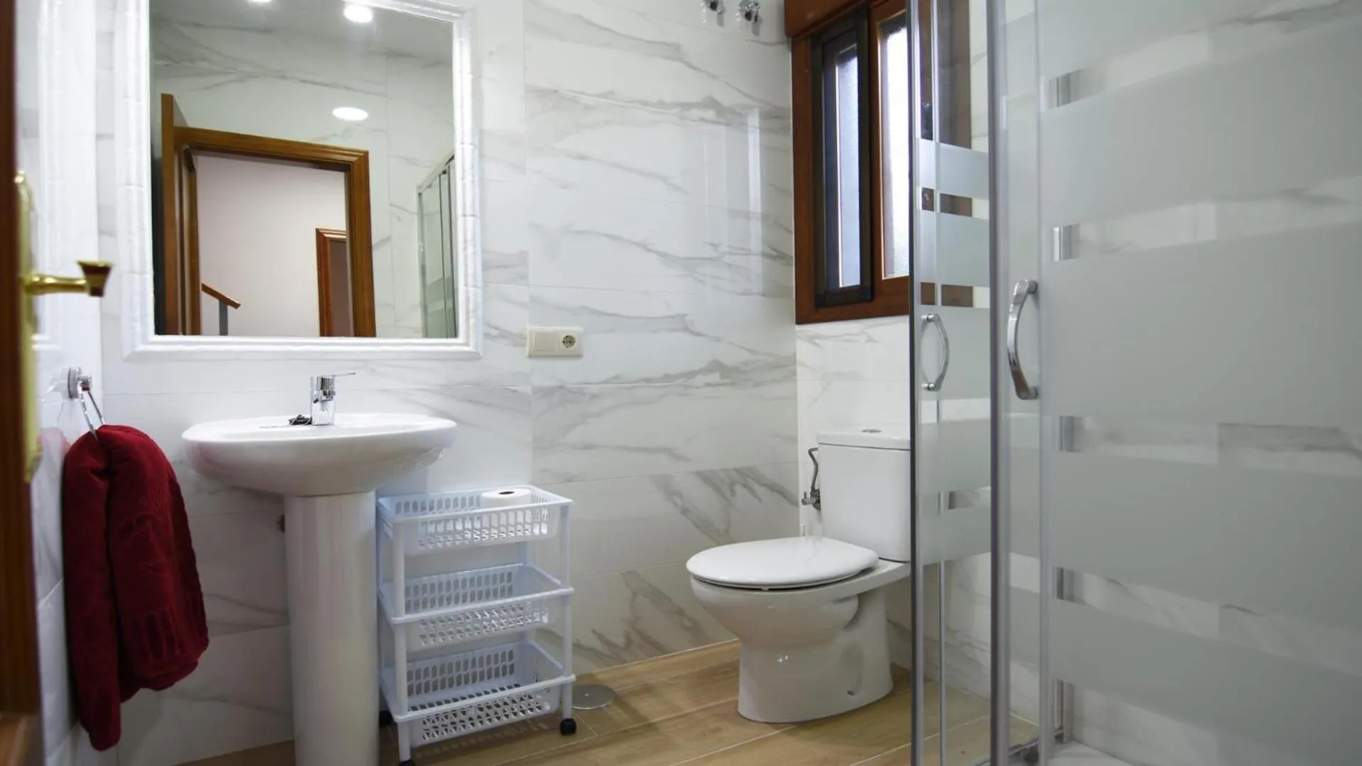 Shower in Villa Vistamar - private pool