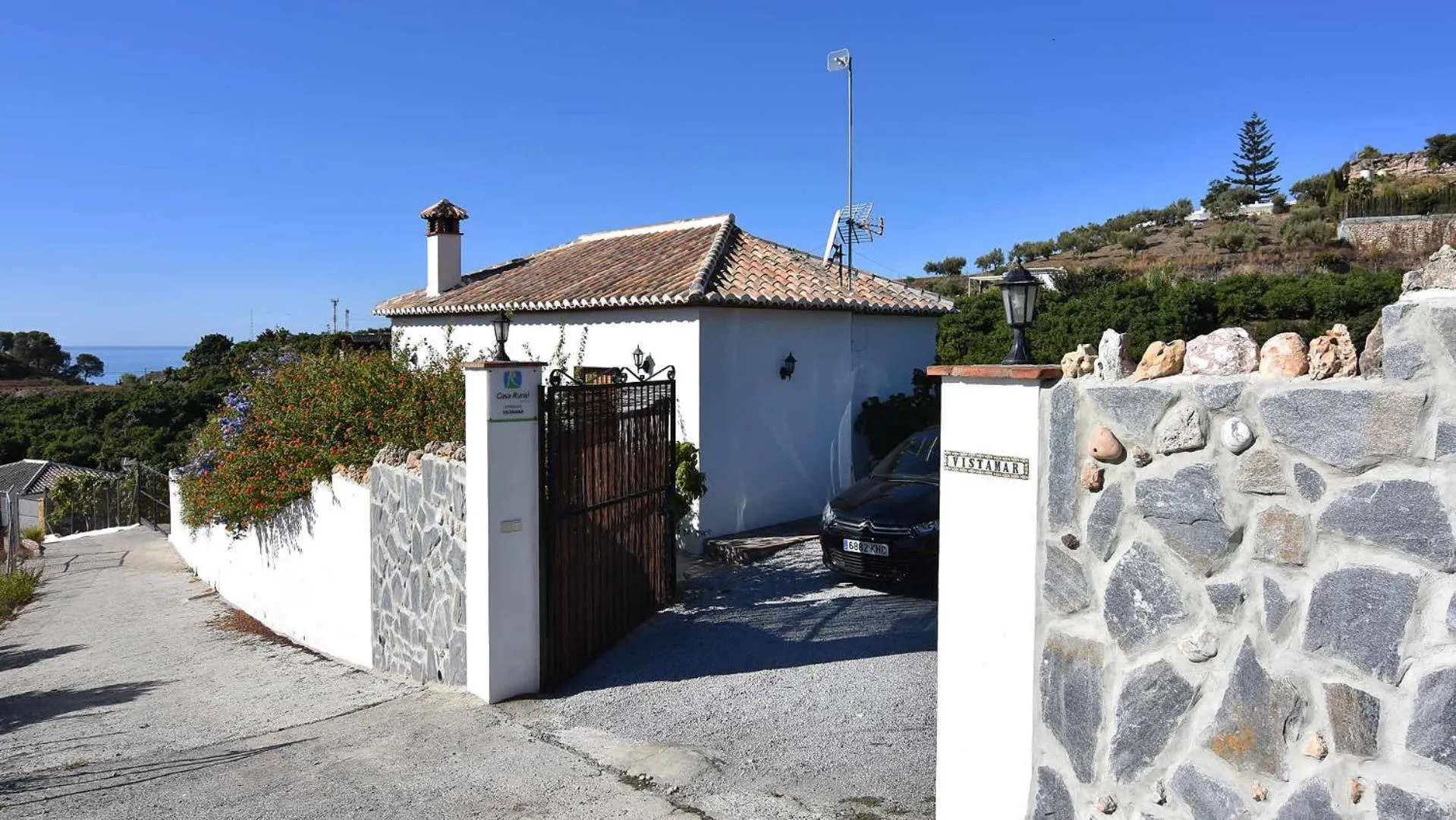 Property building in Villa Vistamar - private pool