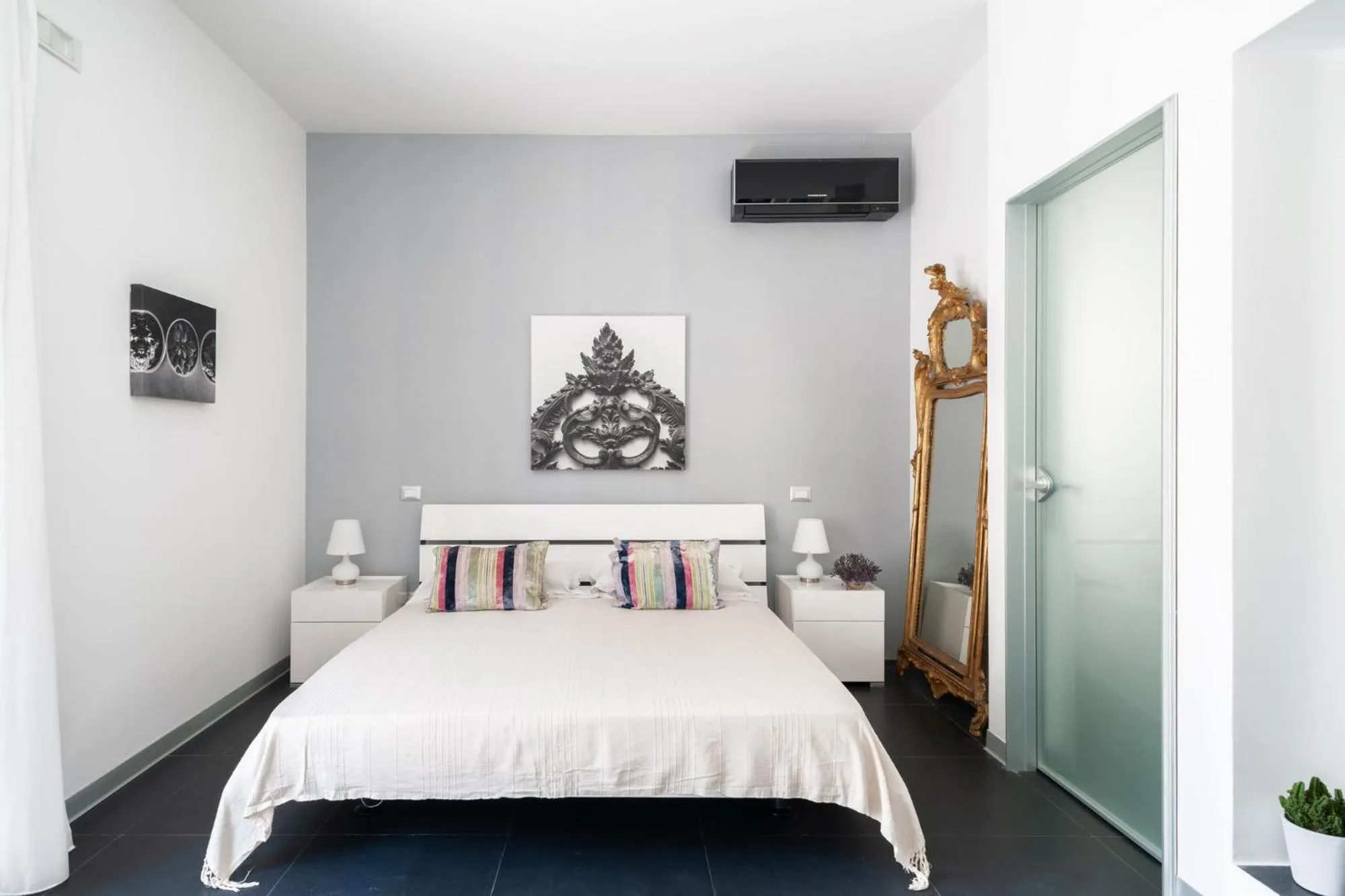 Bed in President Suite