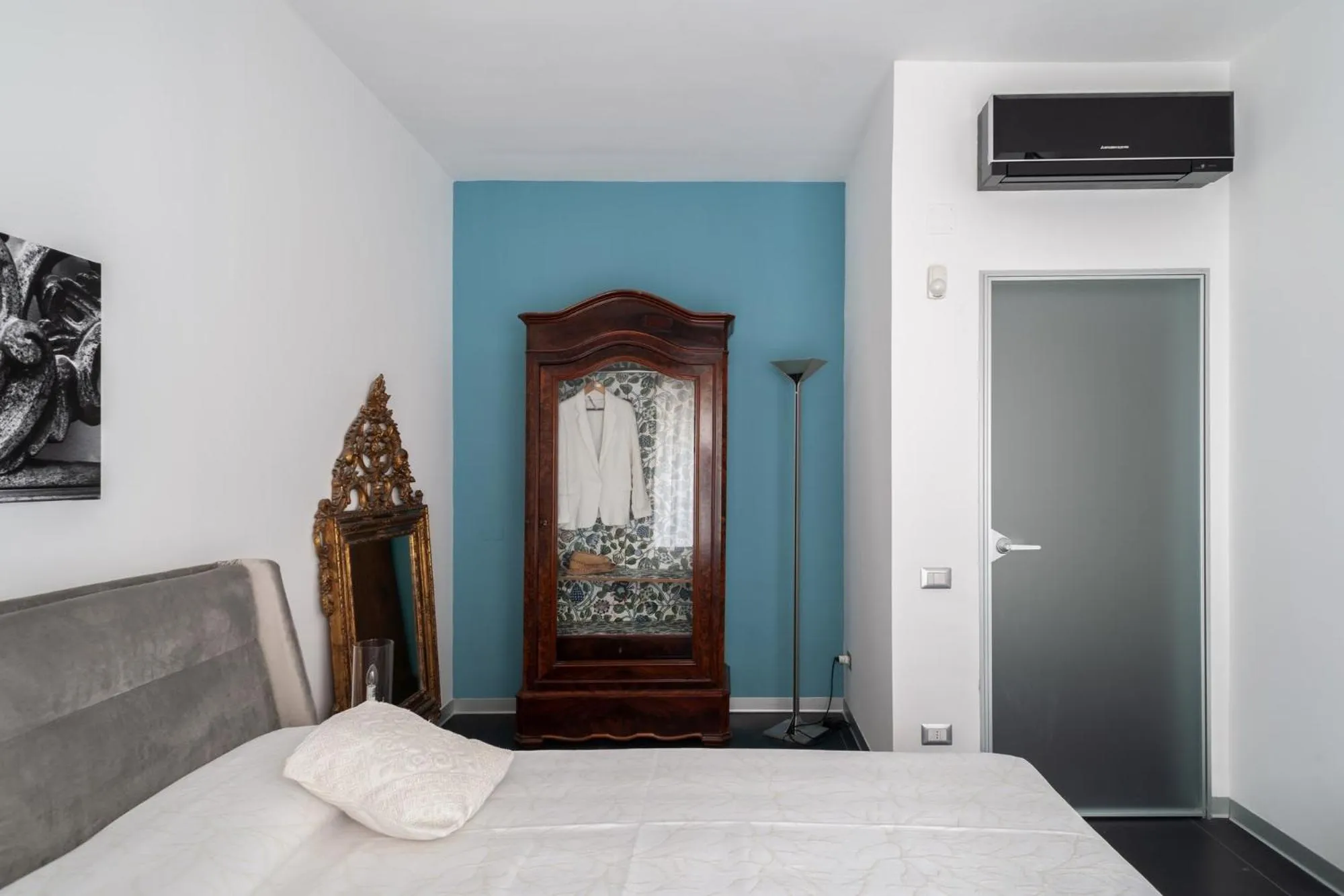 Bed in President Suite