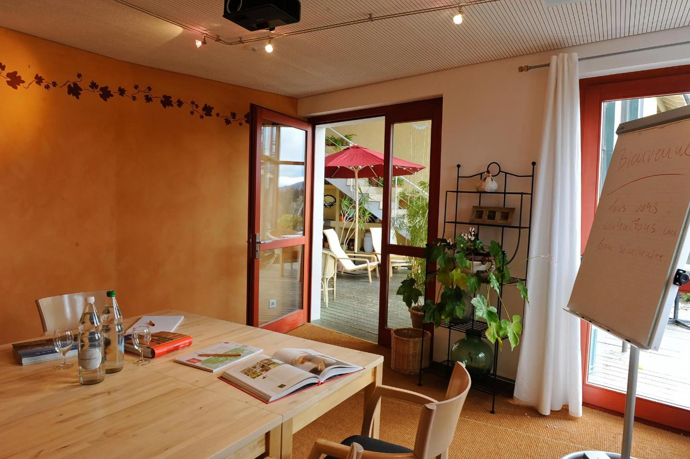 Business facilities in EcoHotel L’Aubier