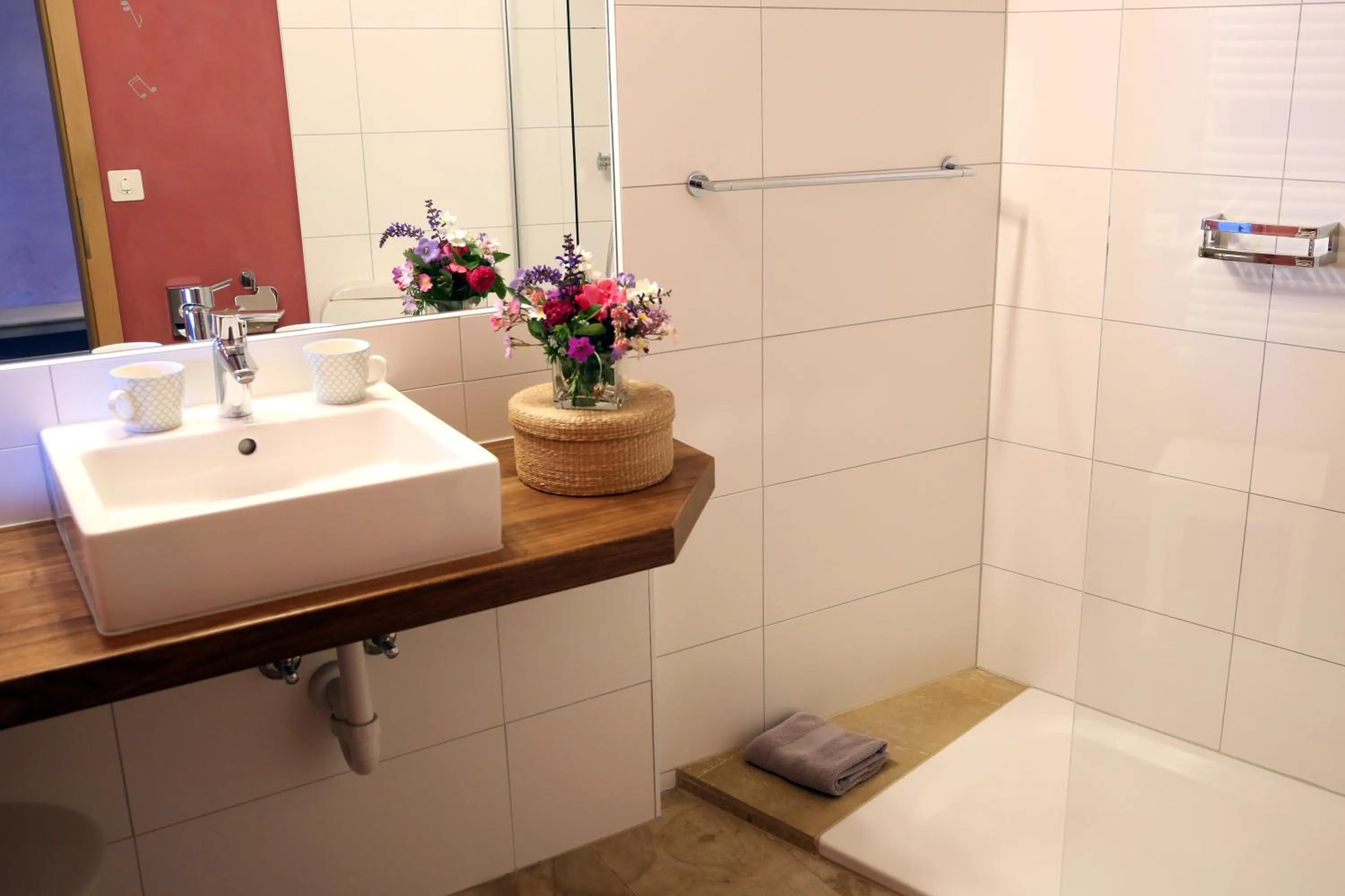 Bathroom in EcoHotel L’Aubier