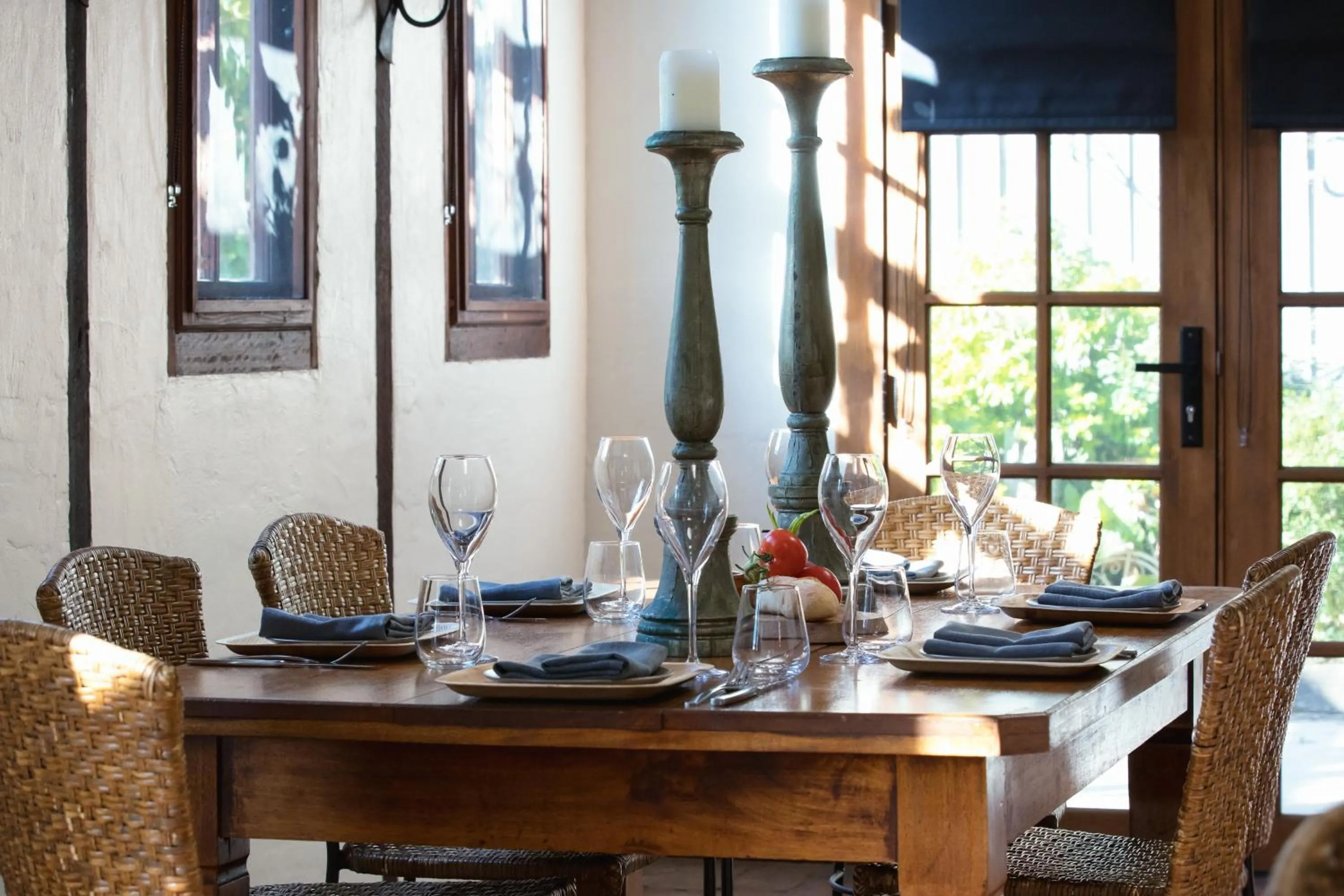 Restaurant/places to eat in The Table Guest House