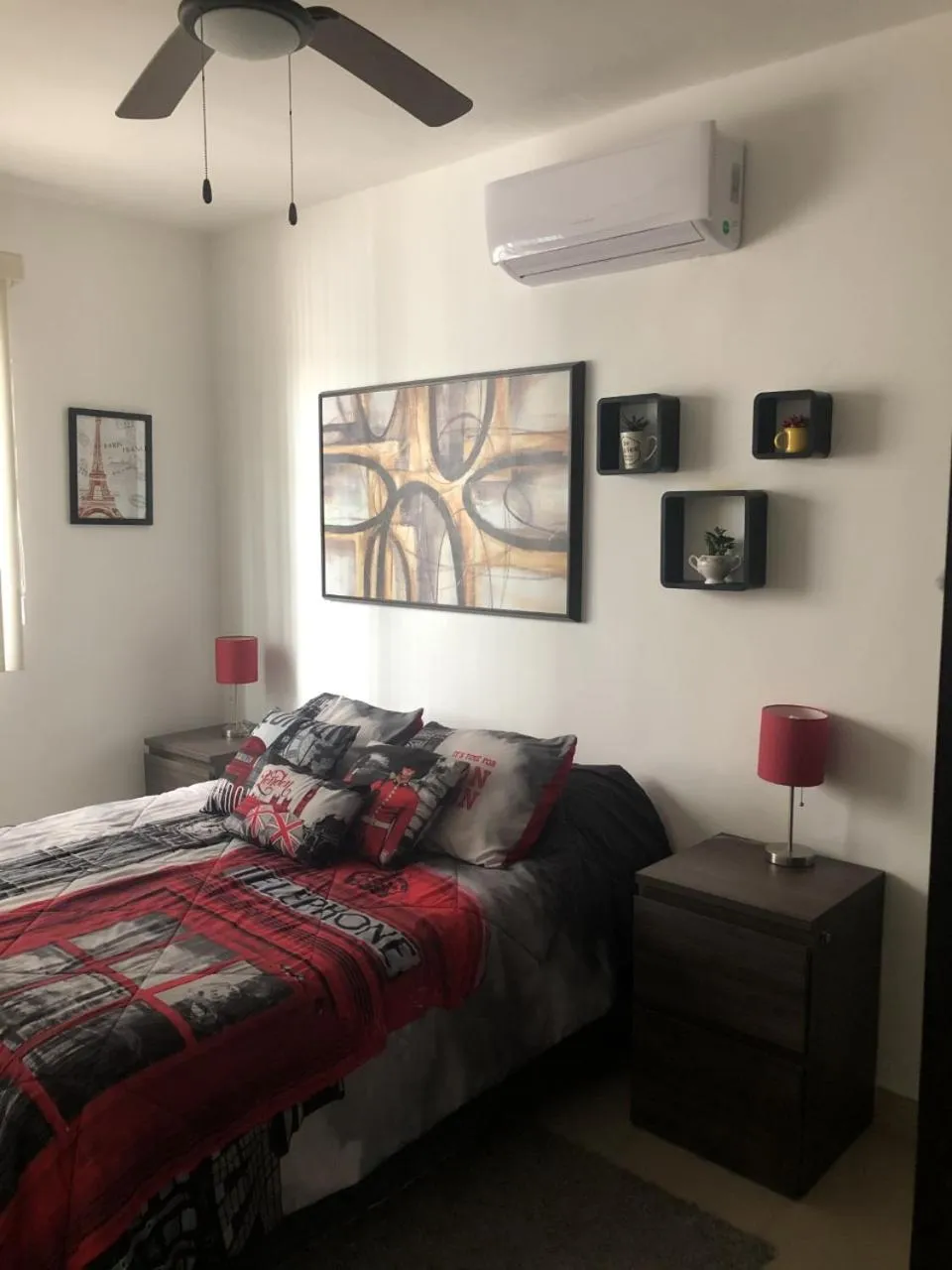 Bedroom, Bed in PLAYA SUITES apartment